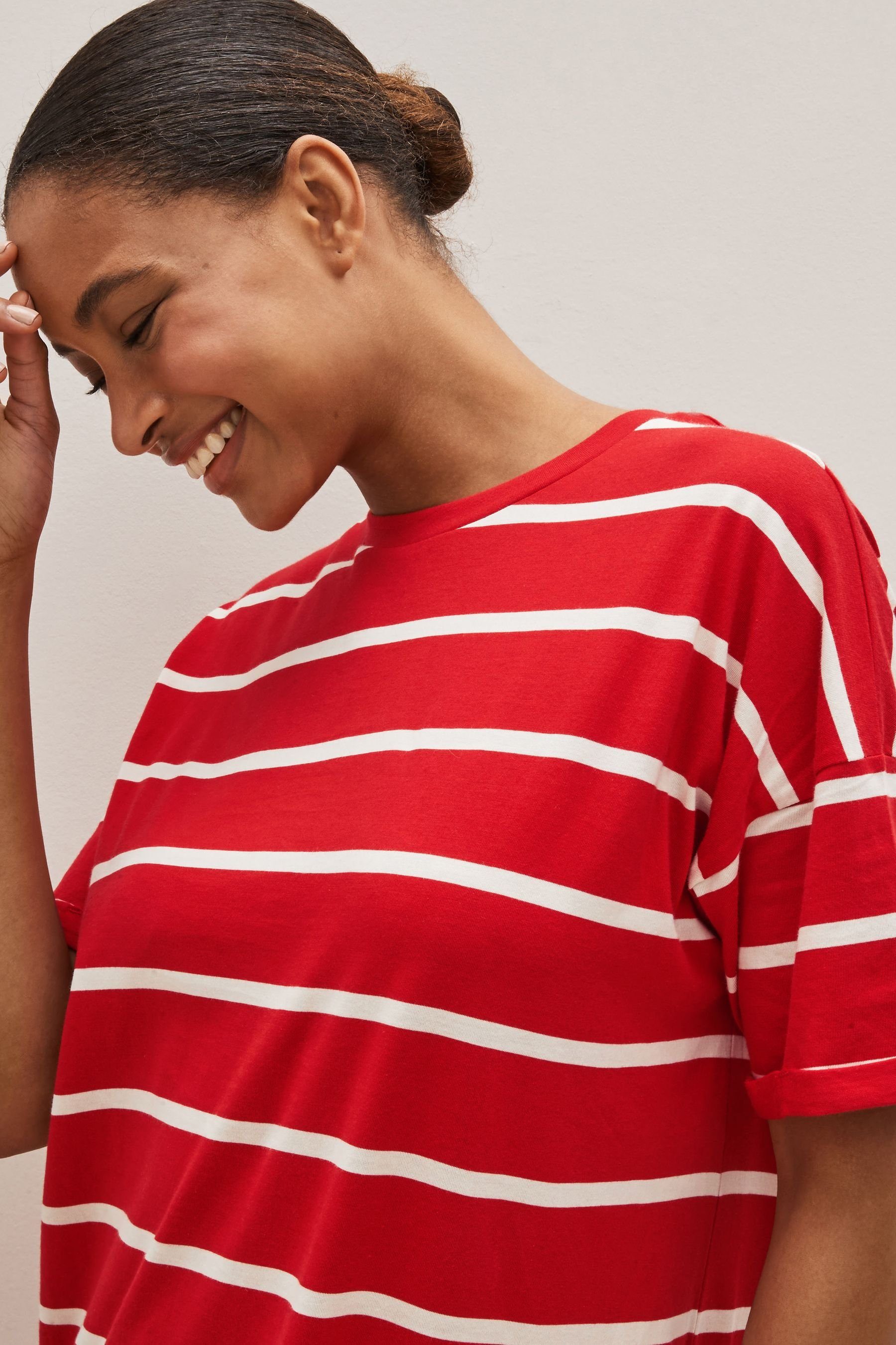 Red/White % Gestreiftes aus Shirtkleid T-Shirt-Kleid 100 (1-tlg) Baumwolle Next