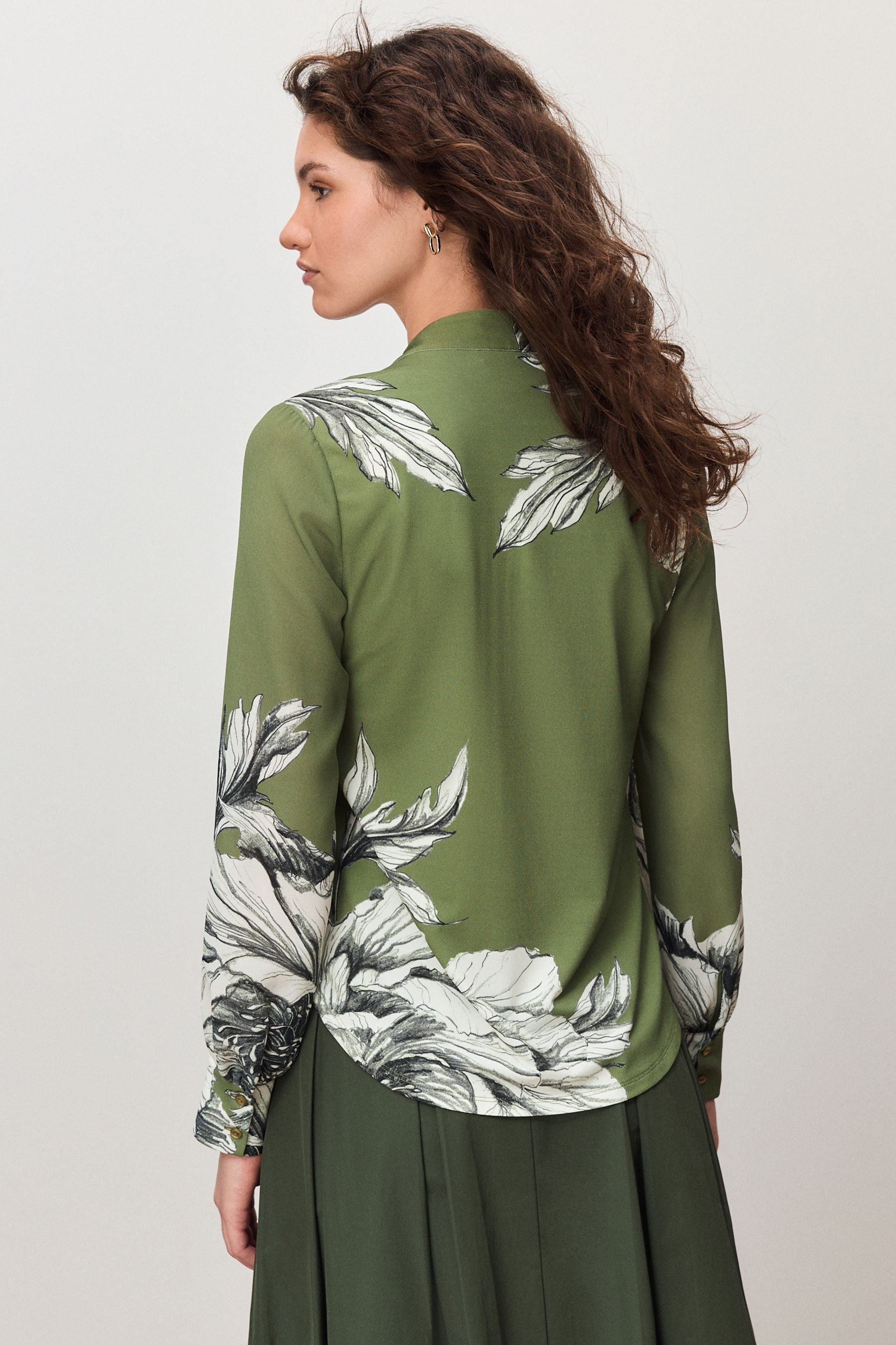 Next Langarmbluse Langärmelige Bluse mit V-Ausschnitt (1-tlg) günstig online kaufen
