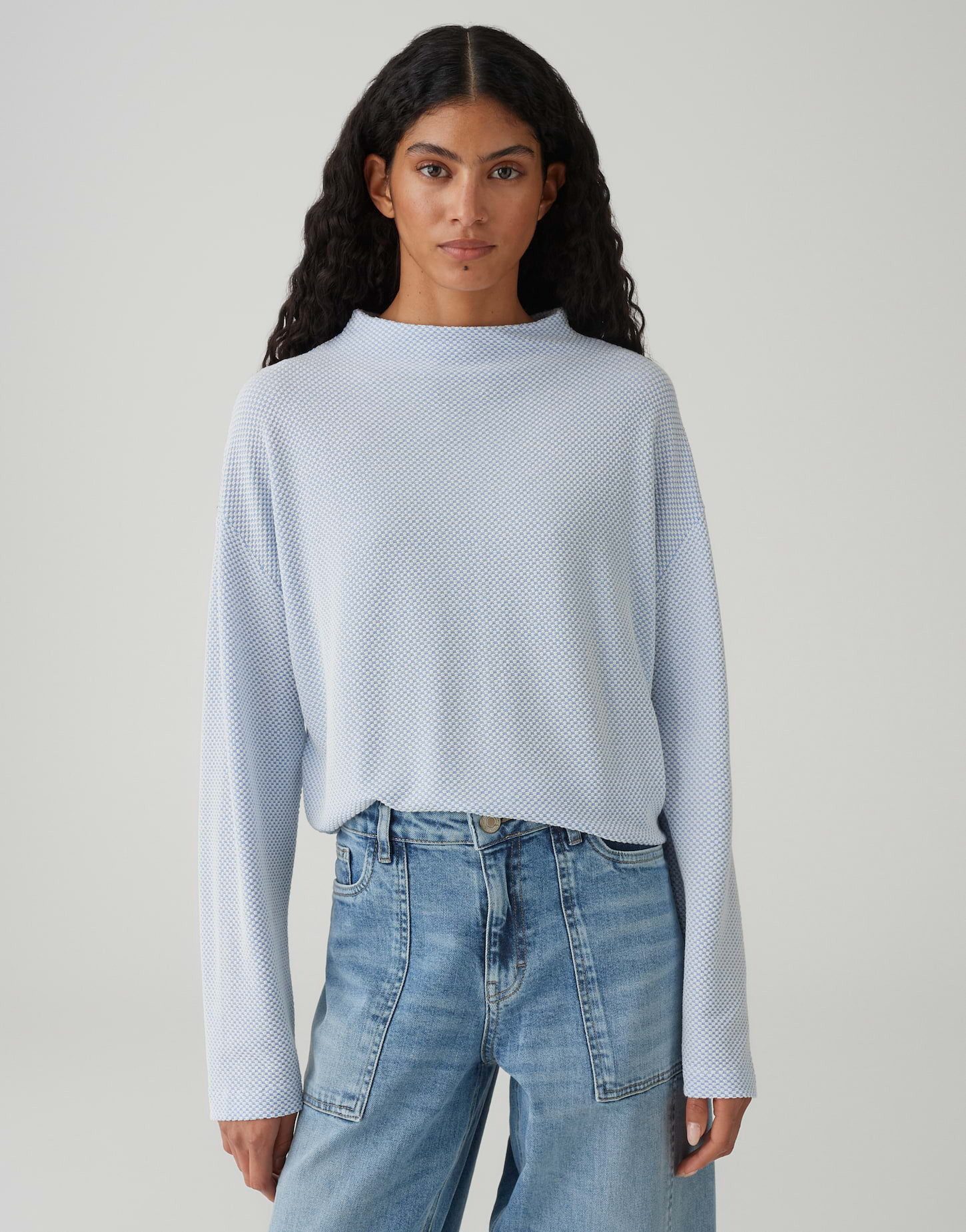 OPUS Longsleeve SERATA mit zweifarbiger Textur Lockere Passform, schmal zulaufender Schnitt, überschnittene Schulter