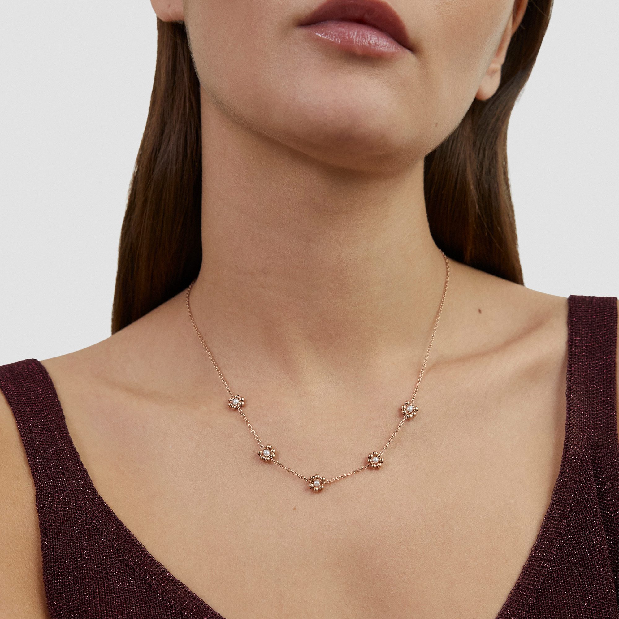 s.Oliver Kette mit Anhänger Flower, Blüten-Design, mit Perle (imitiert)