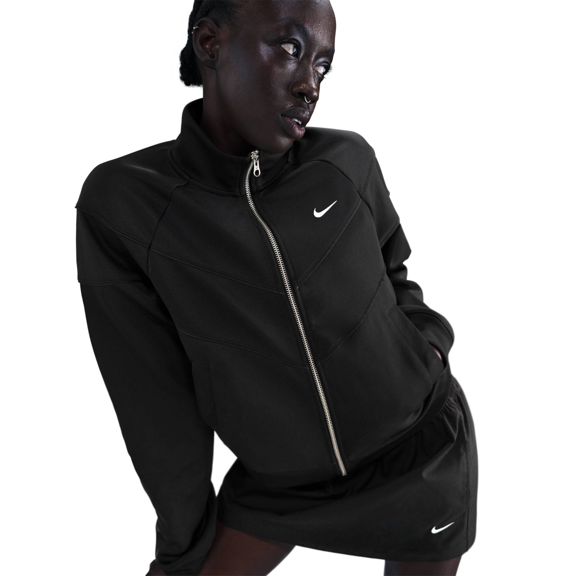 Nike Sportswear Trainingsjacke W NSW NK WR POLY KNIT JKT (1-St)