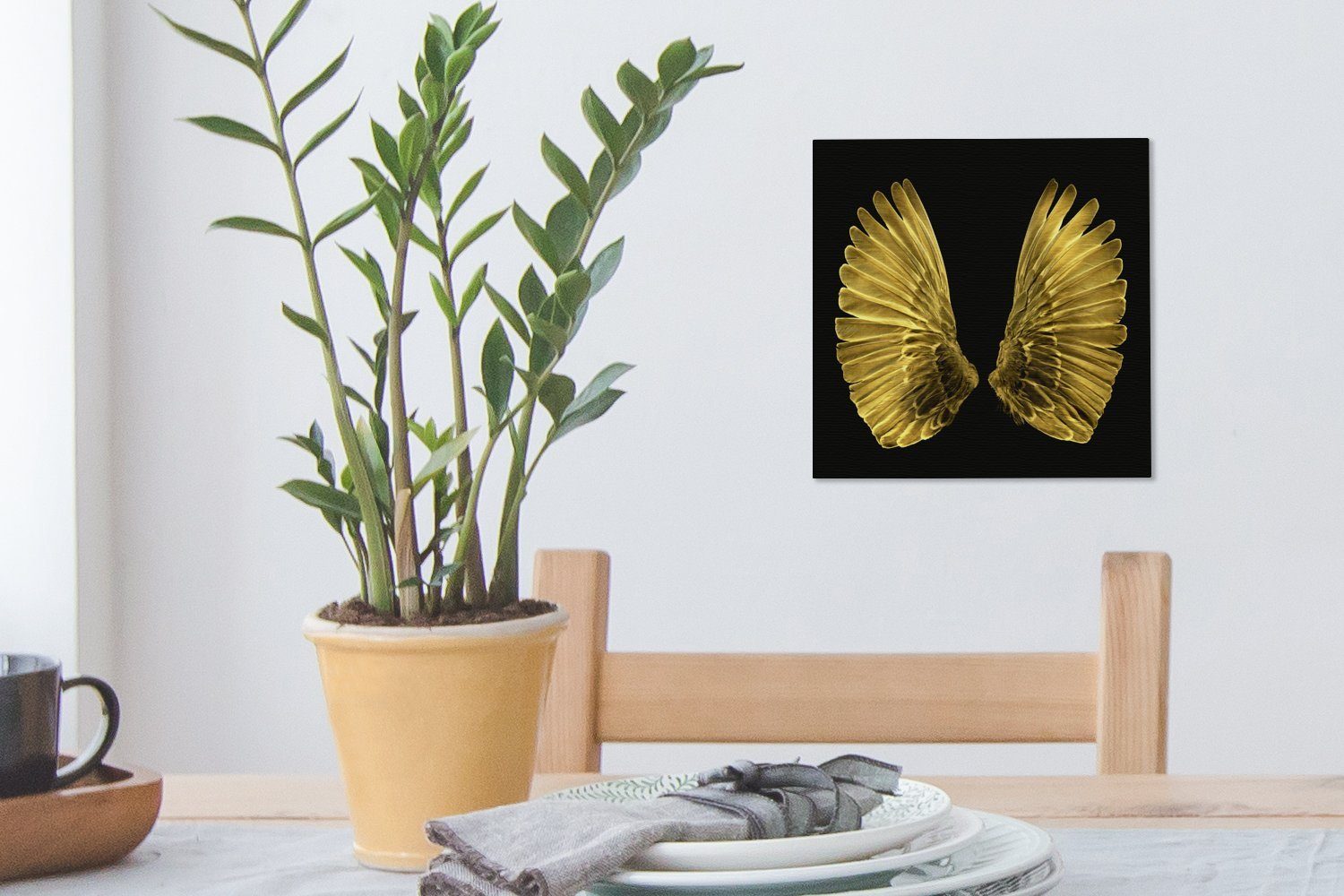OneMillionCanvasses® Leinwandbild Goldene Bilder Leinwand Wohnzimmer St), schwarzem (1 auf für Hintergrund, Flügel Schlafzimmer