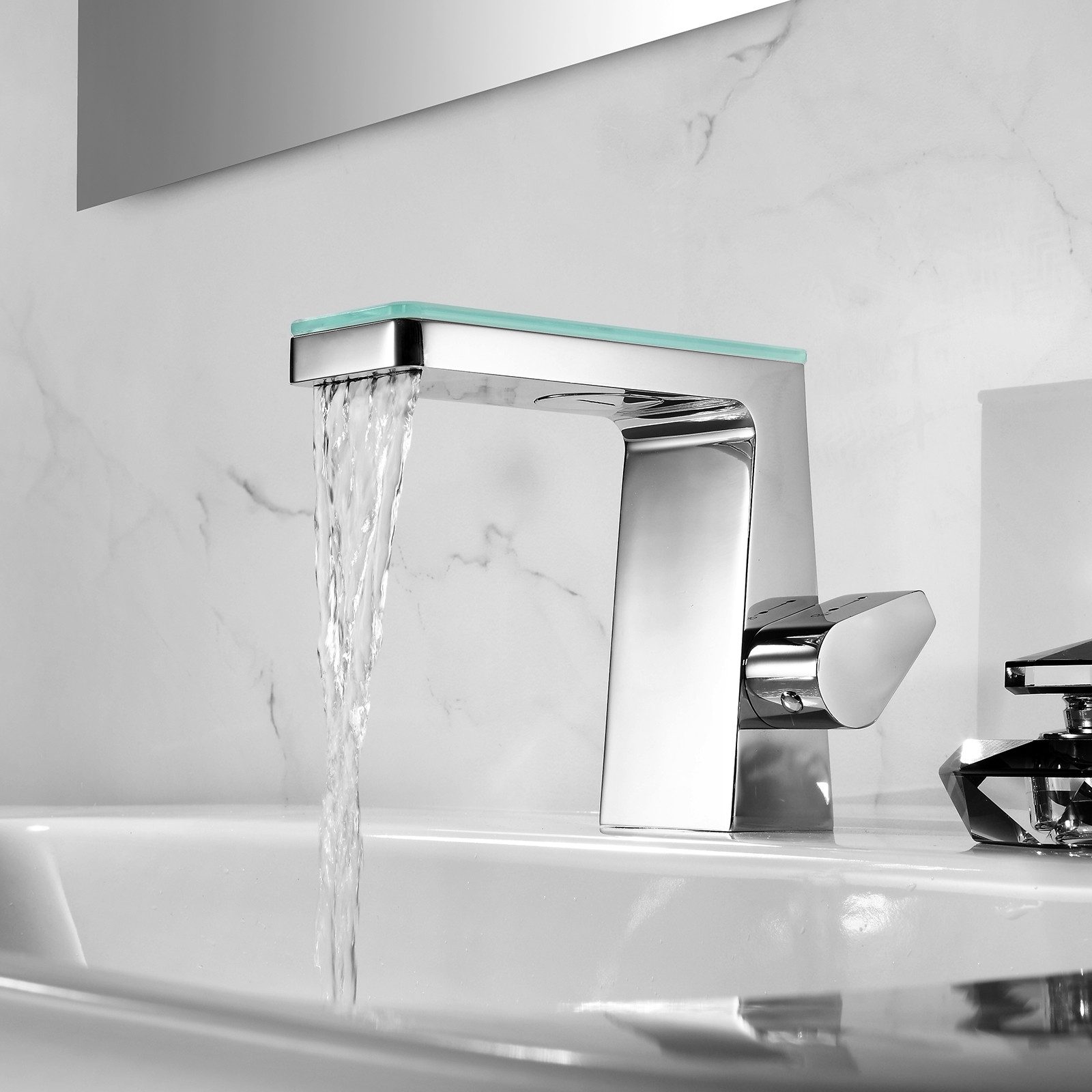 Bernstein Waschtischarmatur NT7320 Design Wasserfall günstig online kaufen