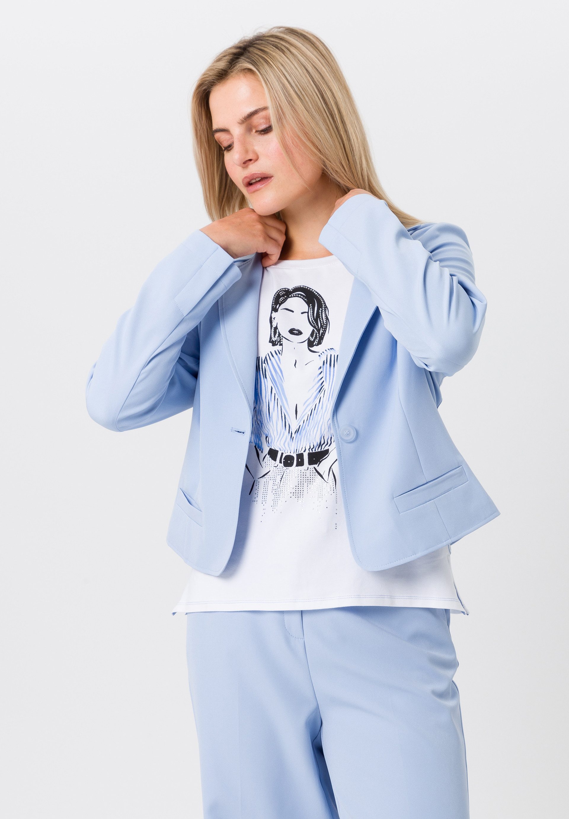 Kurzblazer mit klassischer Eleganz