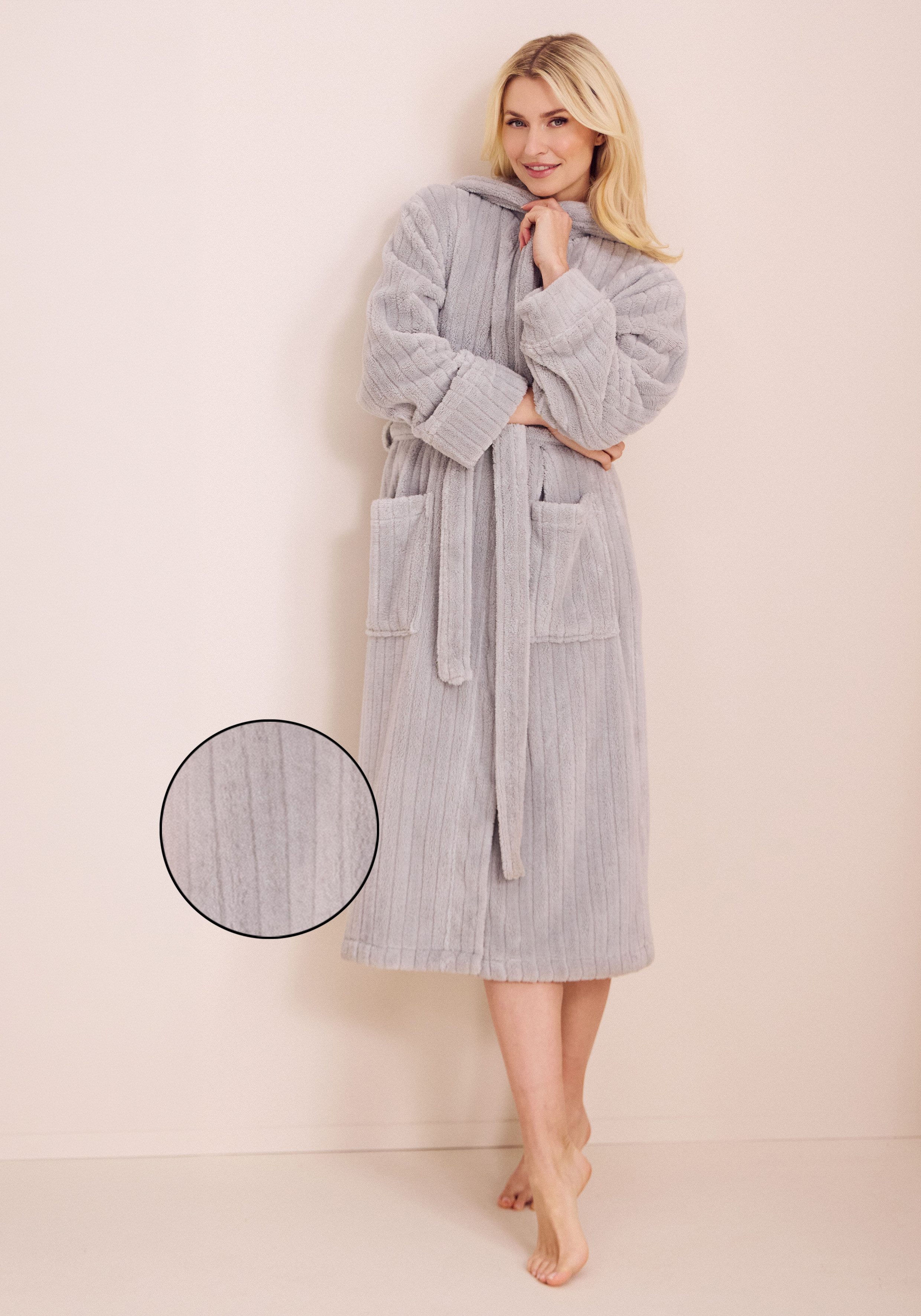 LeGer Home by Lena Gercke Unisex-Bademantel Lovina gestreift, ideal für Sauna & Spa, Hotelbademantel, Morgenmantel, Langform, Microfaser, Kapuze, Gürtel, Hoch-Tief, kuschelig weicher Fleece, plüsch, Damen und Herren, XS-3XL