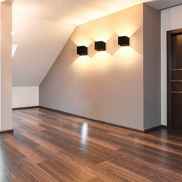 AKKEE Wandleuchte Wandlampe 12W LED Wandbeleuchtung mit einstellbar Abstrahlwinkel, Energiesparend, Warmweiß, Up and Down Wandleuchten für Wohnzimmer Treppe Schlafzimmer Badezimmer