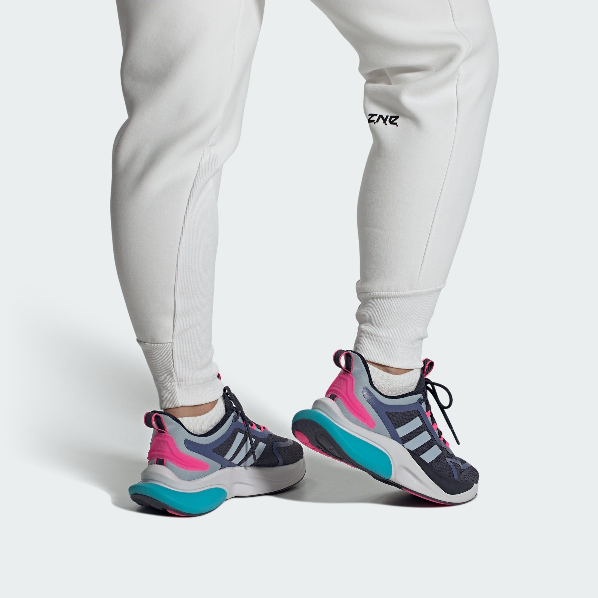 Cyan adidas Shadow Sportswear / Lucid Blue Wonder Navy ALPHABOUNCE+ SUSTAINABLE BOUNCE Sneaker SCHUH /