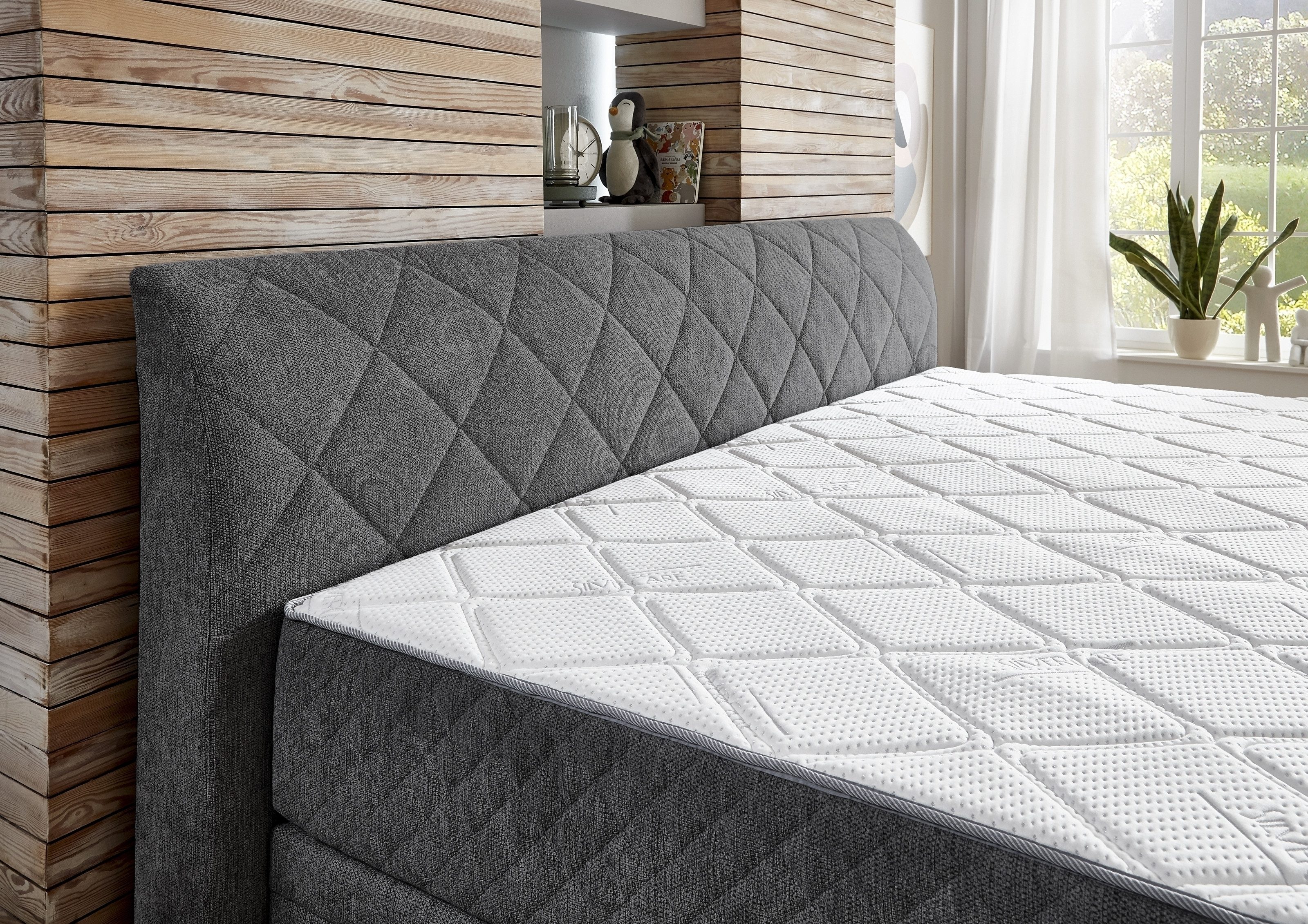 möbelando SoftNight Box Spring Bed, including 7-zone TTFK mattresses, Family Bed 240x200 cm