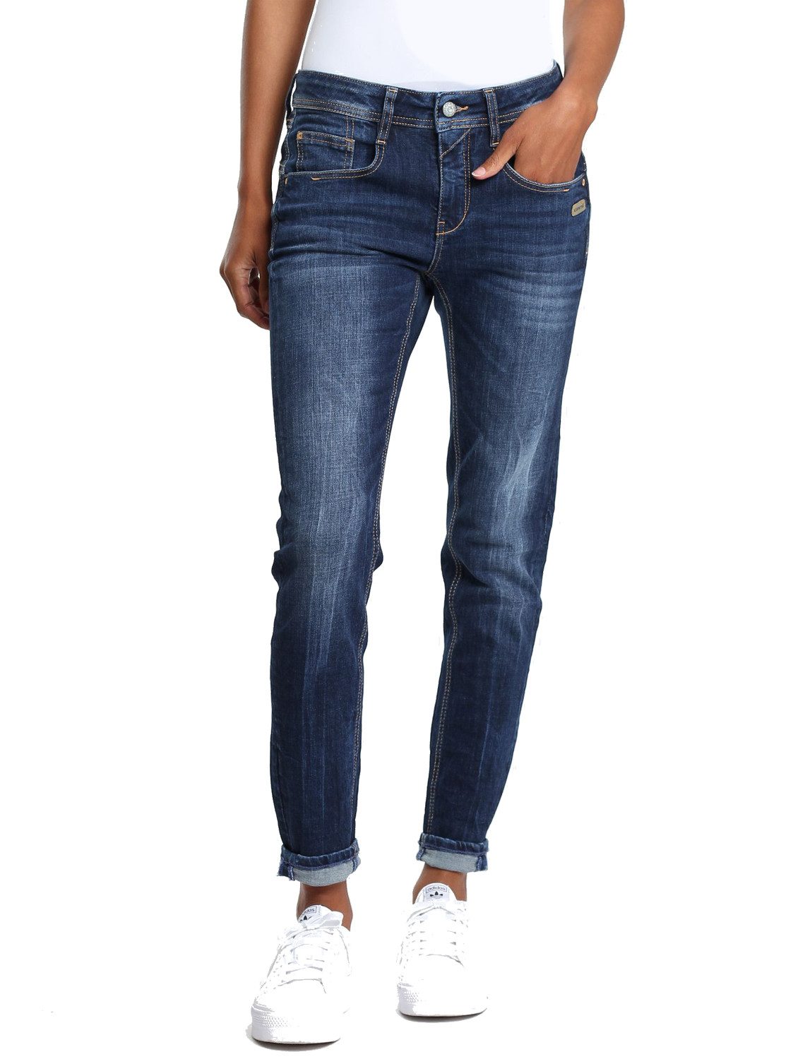 GANG Relax-fit-Jeans "94AMELIE", mit doppelter rechter Gesäßtasche günstig online kaufen