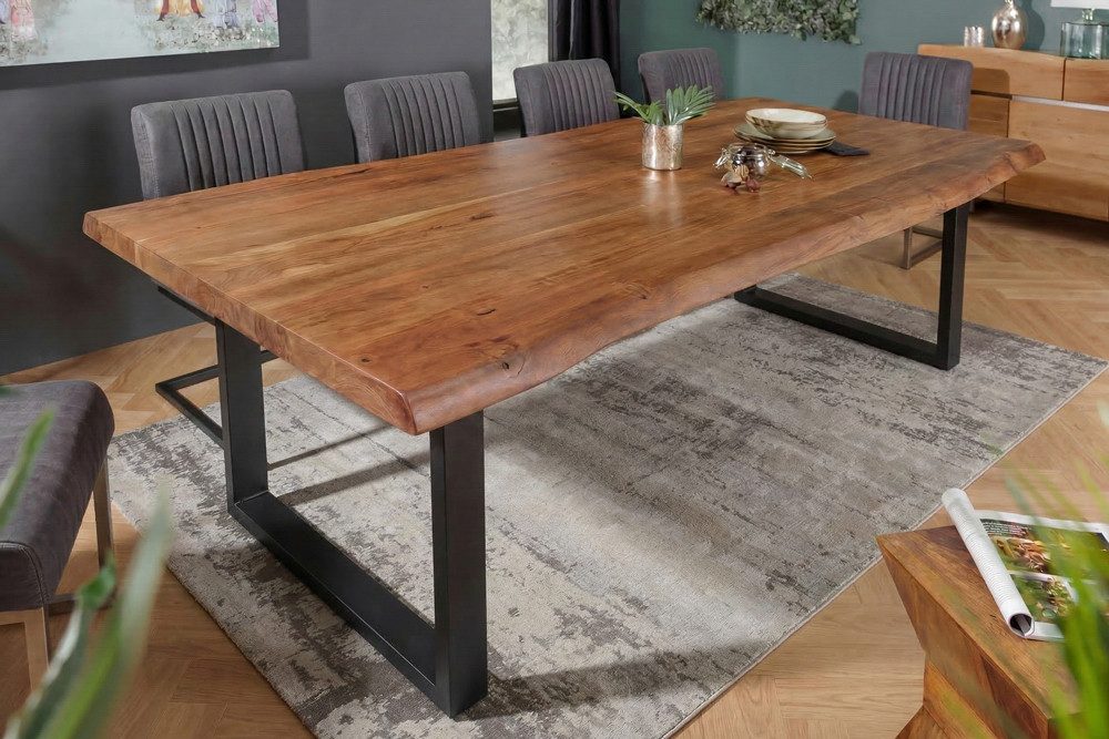 riess-ambiente Baumkantentisch MAMMUT 160cm natur/schwarz - Akazie, Massivholz, U-Gestell, Baumkante (Einzelartikel, 1-St), Industrial Design & bis zu 6 Personen – ideal für Dein Loft-Esszimmer