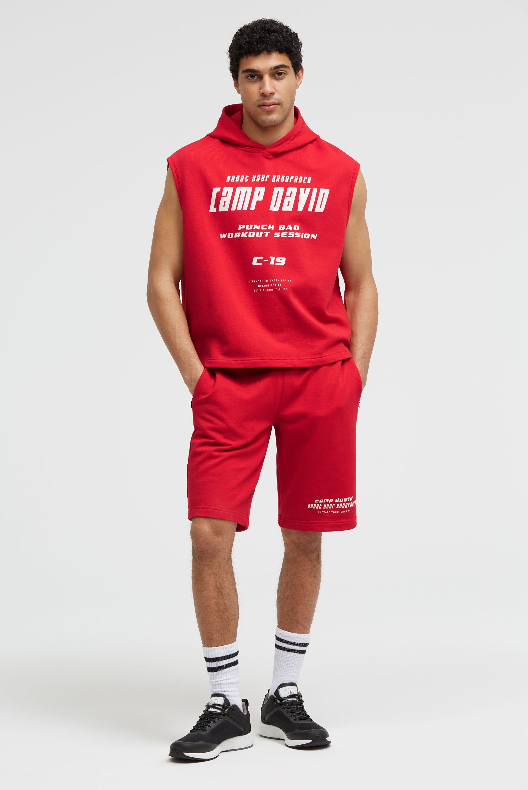 CAMP DAVID Sweatshorts mit Elastikbund & seitlichen Taschen