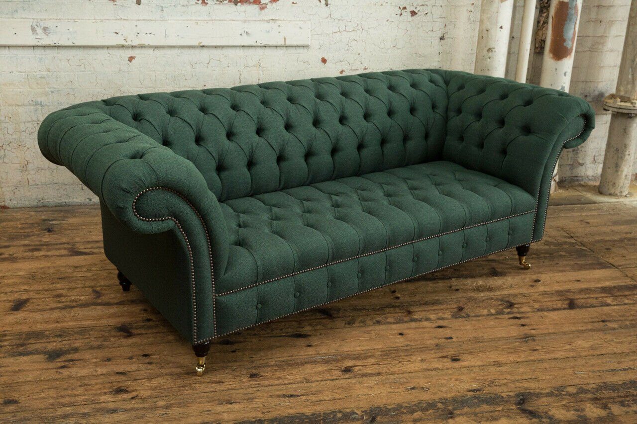 JVmoebel Chesterfield-Sofa Klassisches Chesterfield Sofa aus Samt und Leder mit Holzgestell, Made in Europa