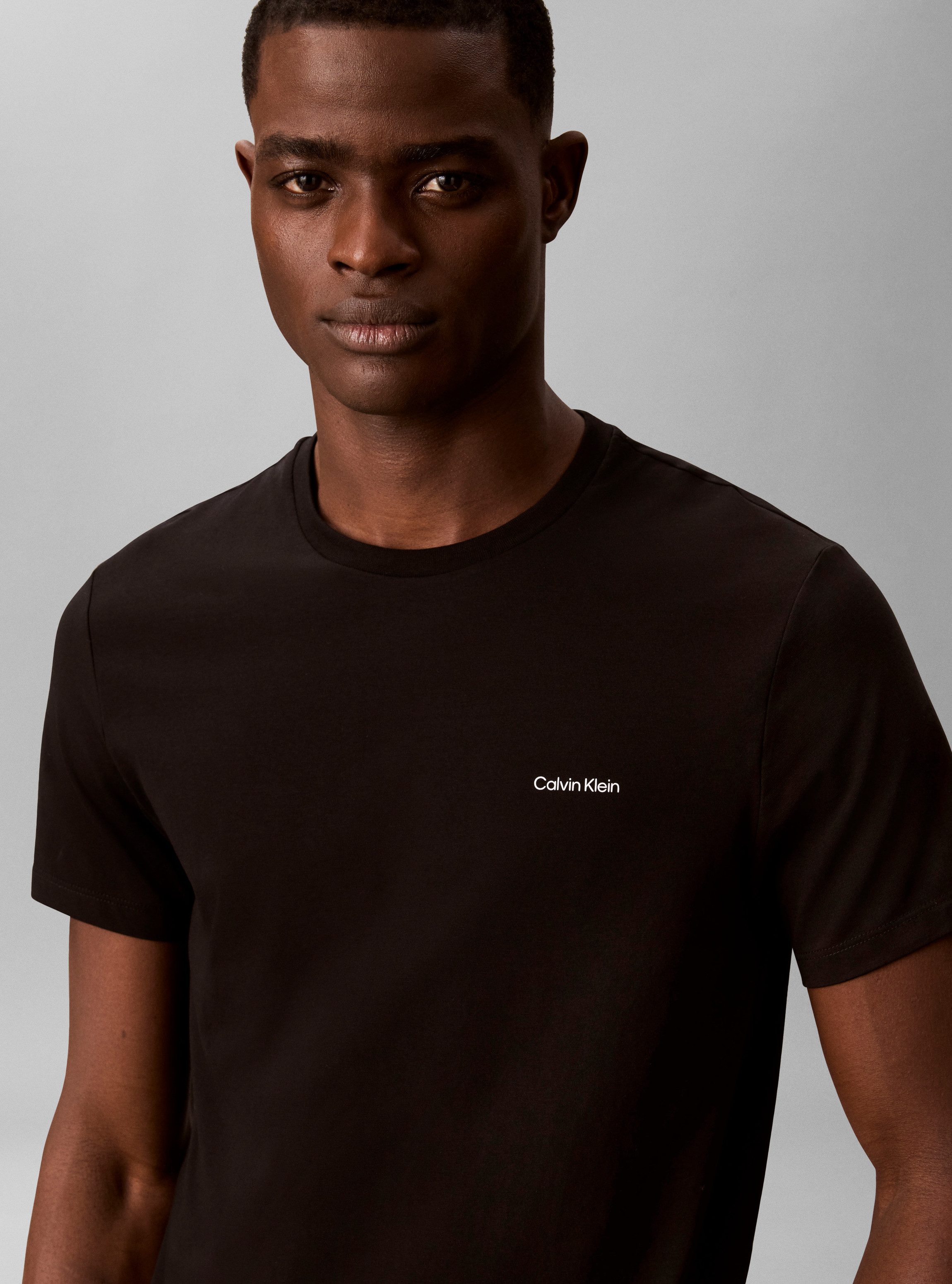 Calvin Klein T-Shirt SLIM STRETCH COTTON Slim fit mit Rundhalsausschnitt