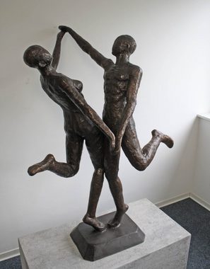 Bronzeskulpturen Skulptur Bronzefigur tanzendes Liebespaar