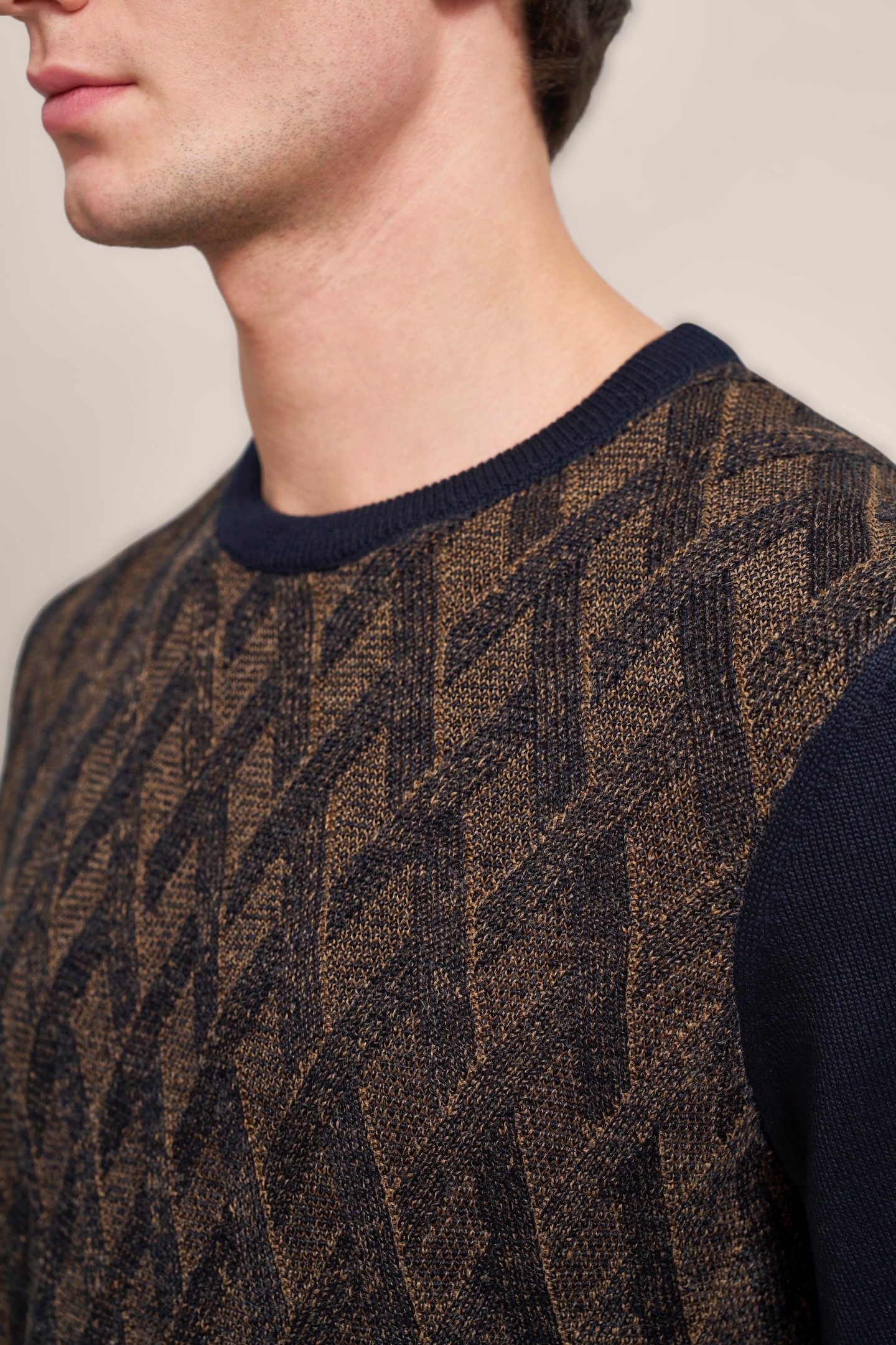 bugatti Strickpullover mit 2-farbigem Rautenmuster