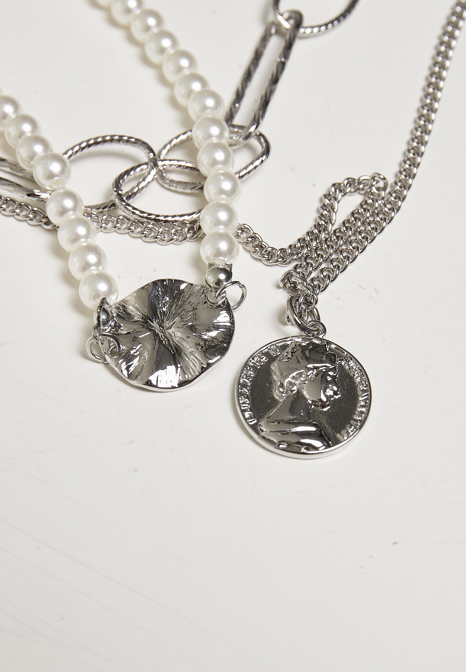 URBAN CLASSICS Edelstahlkette Accessoires Necklace Ocean silver Layering