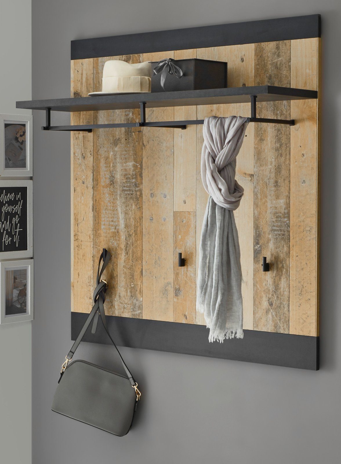 Furn.Design Garderobenpaneel Stove (in modernem Altholz Dekor, mit Beschlag aus Metall, Breite 92 cm), mit Kleiderstange