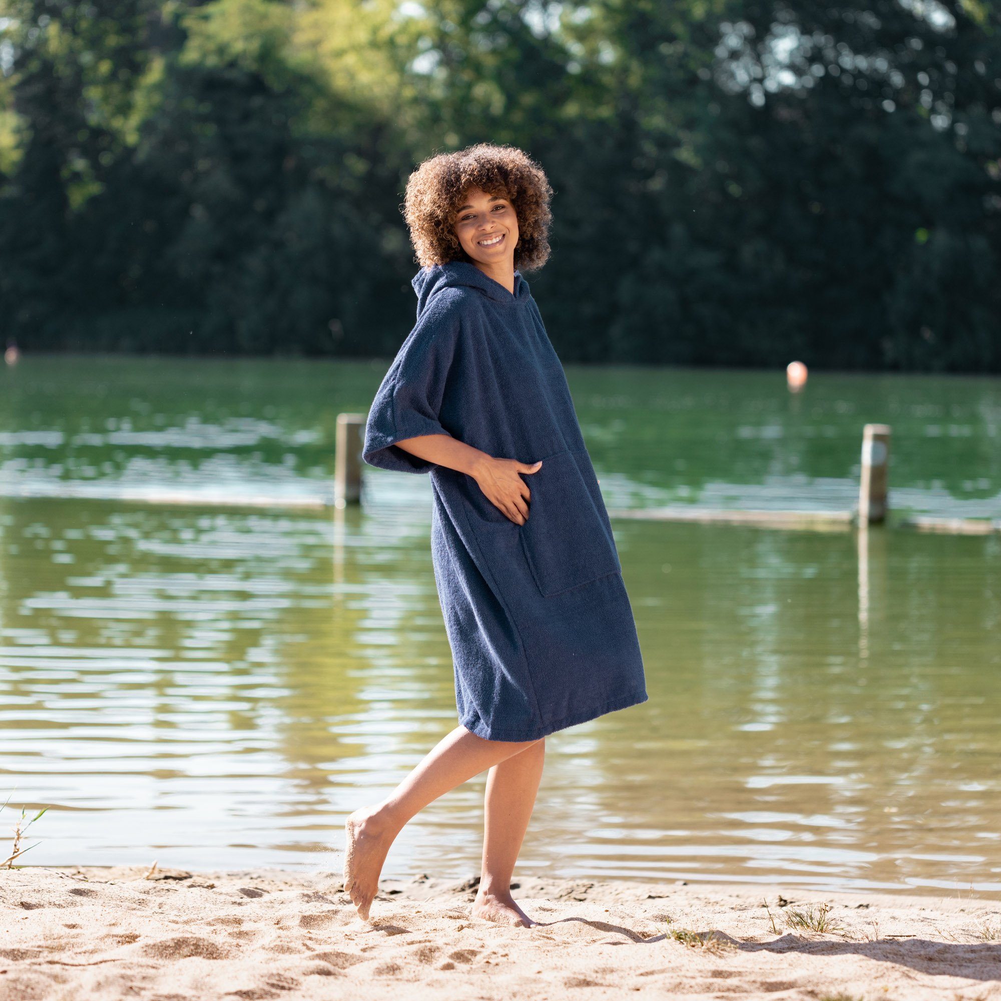 HOMELEVEL Bademantel Badeponcho Unisex aus 100% Baumwolle für Erwachsene mi günstig online kaufen