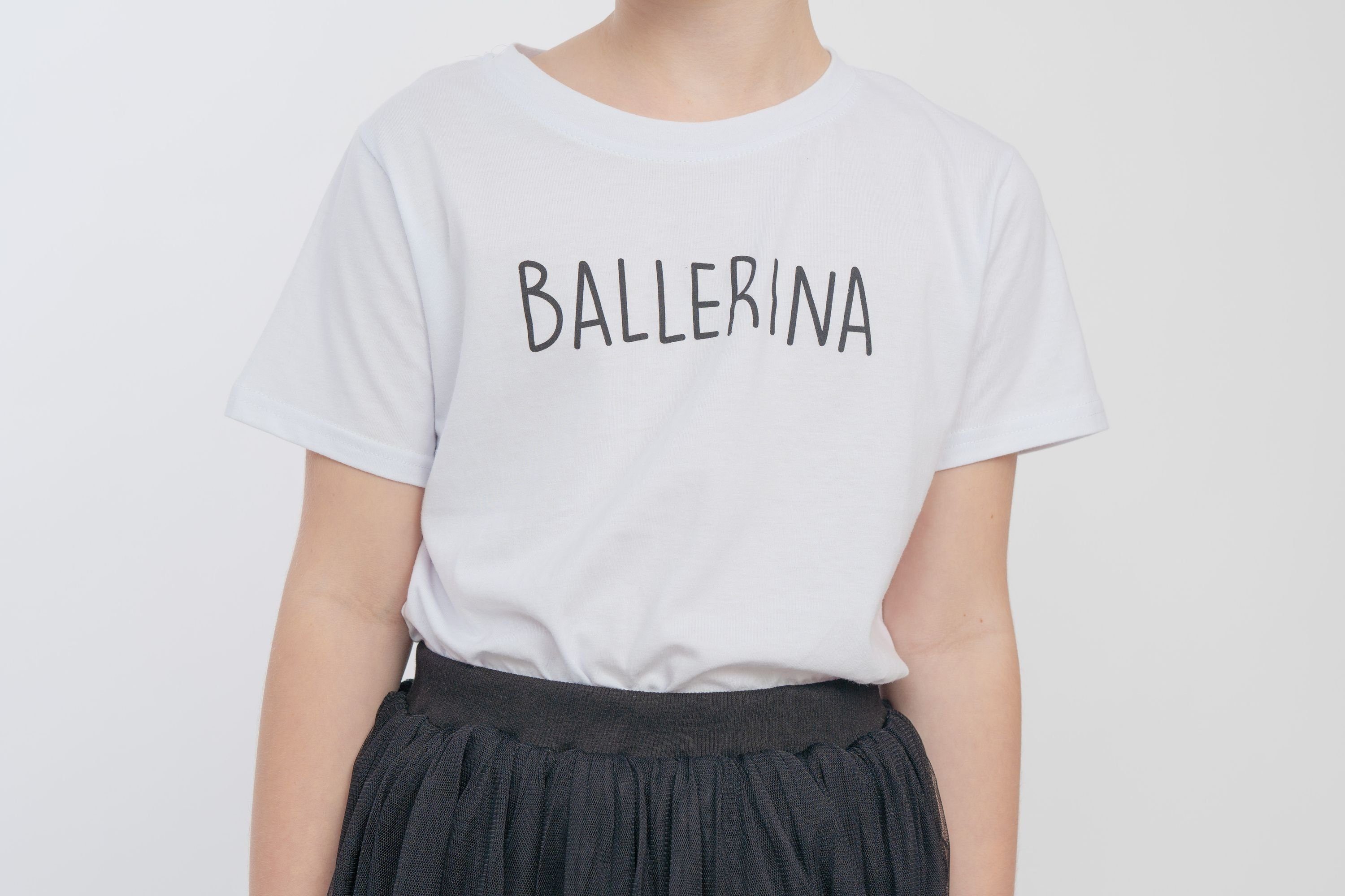 tanzmuster T-Shirt T-Shirt mit Ballerina Print aus 100 % Baumwolle Shirt mit Ballett Motiv für Mädchen