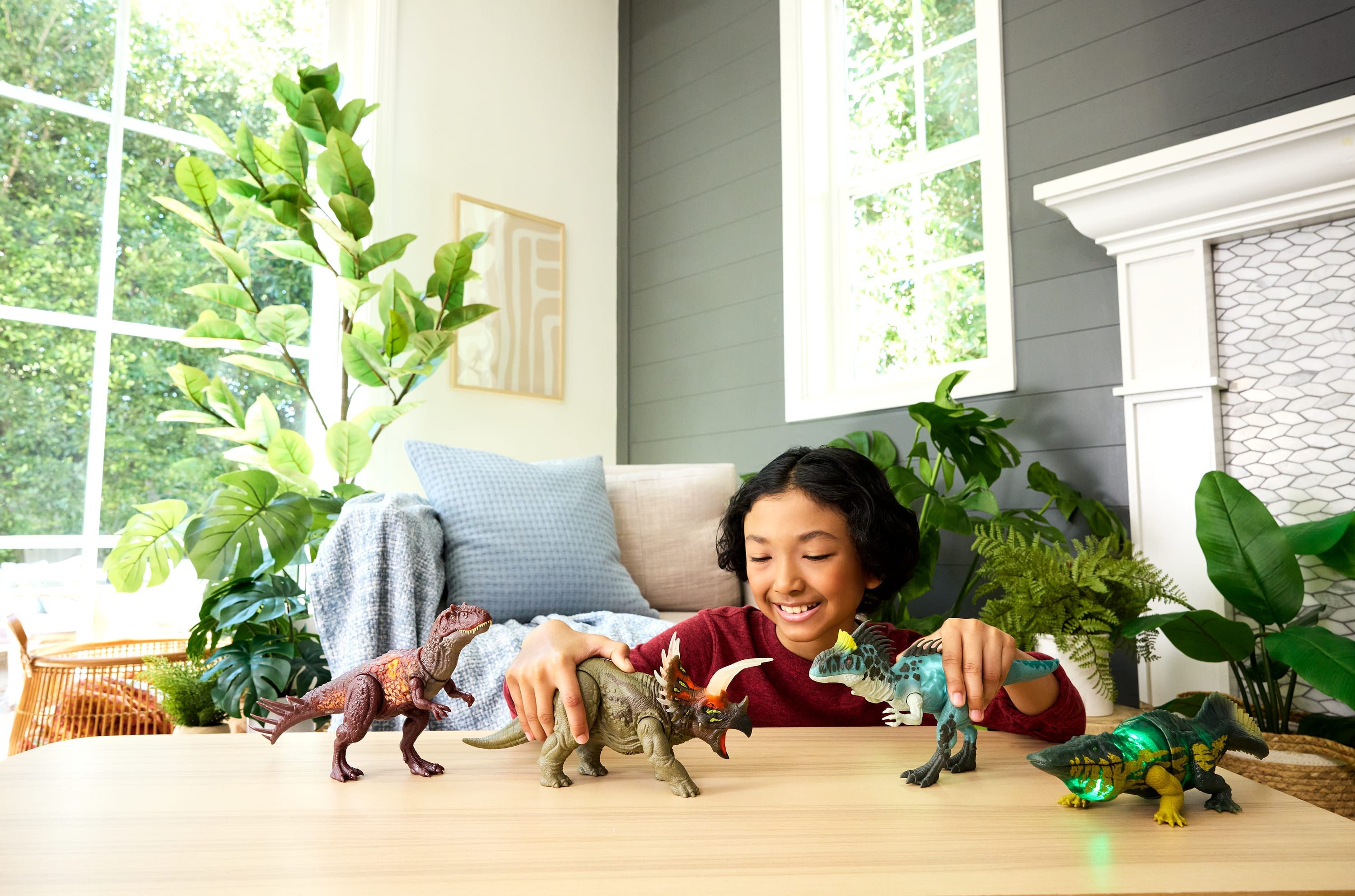 Mattel® Actionfigur Jurassic World Wild Roar - Stomatosuchus, mit Geräuschen und Lichtern