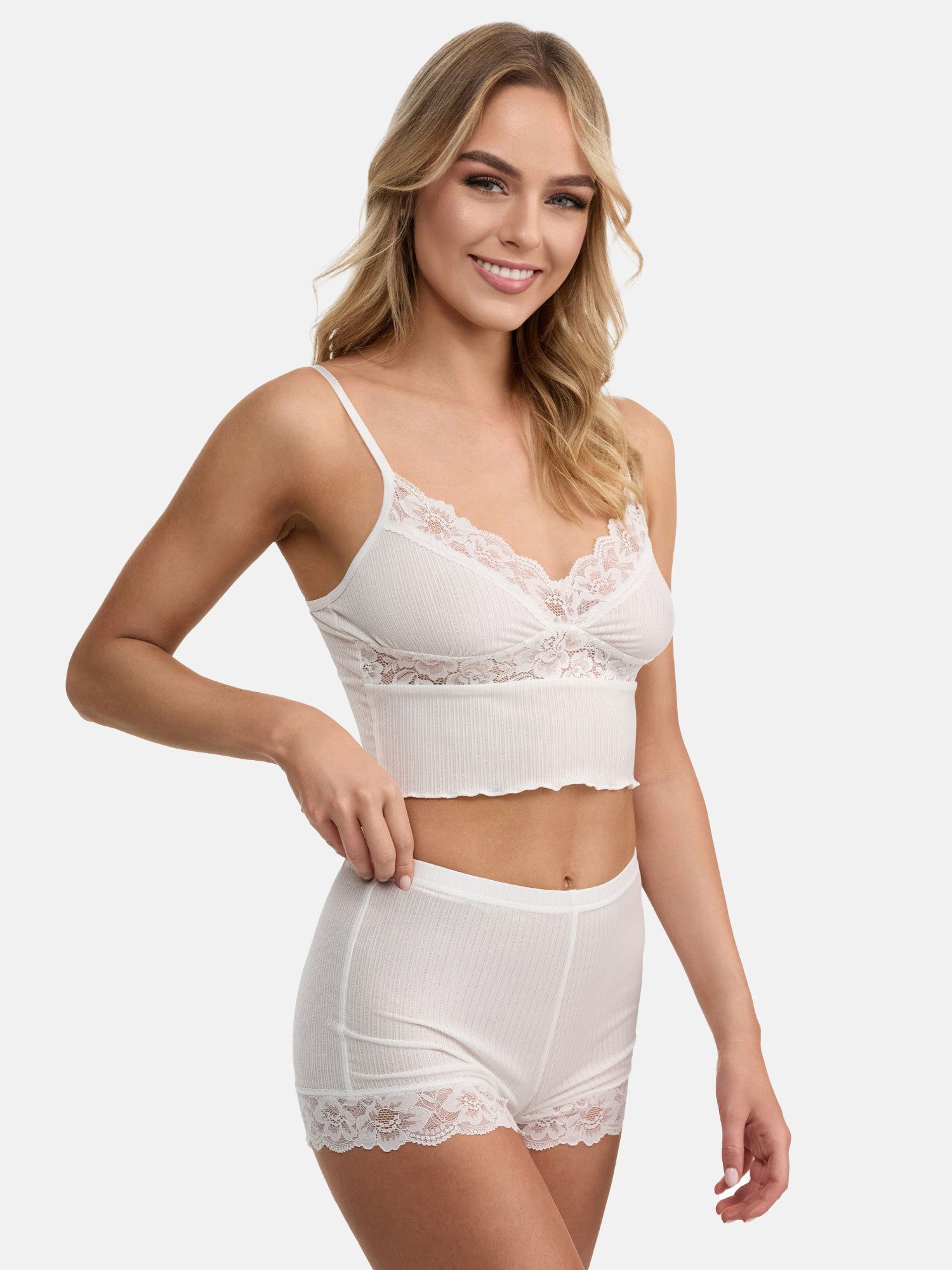 Tazzio Shorty Nachtwäsche-Set F921 (Set, 2 tlg., 1 Stück - Unterhemd & Panty) Ripp-Optik mit Spitze – Bild 4 von 5
