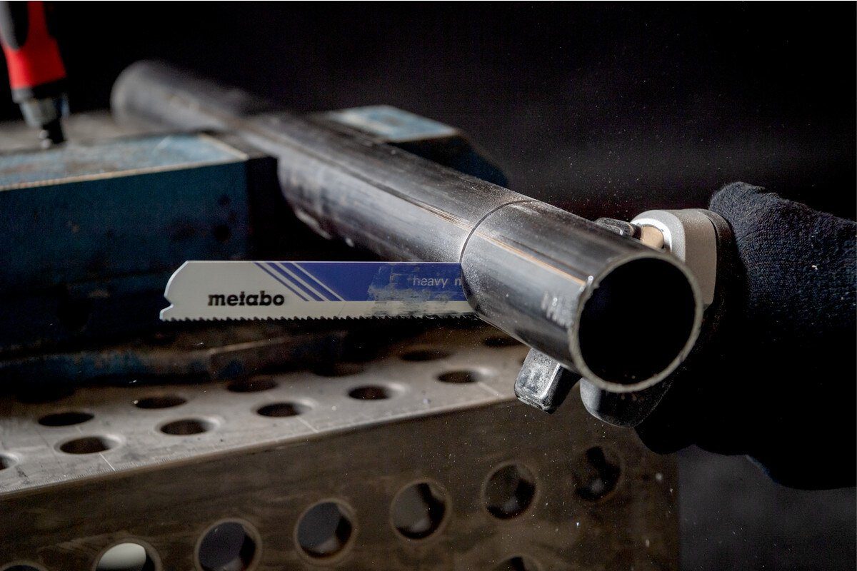 metabo Akku-Säbelsäge SSEP 18 LTX BL MVT, Ohne Akku im Karton