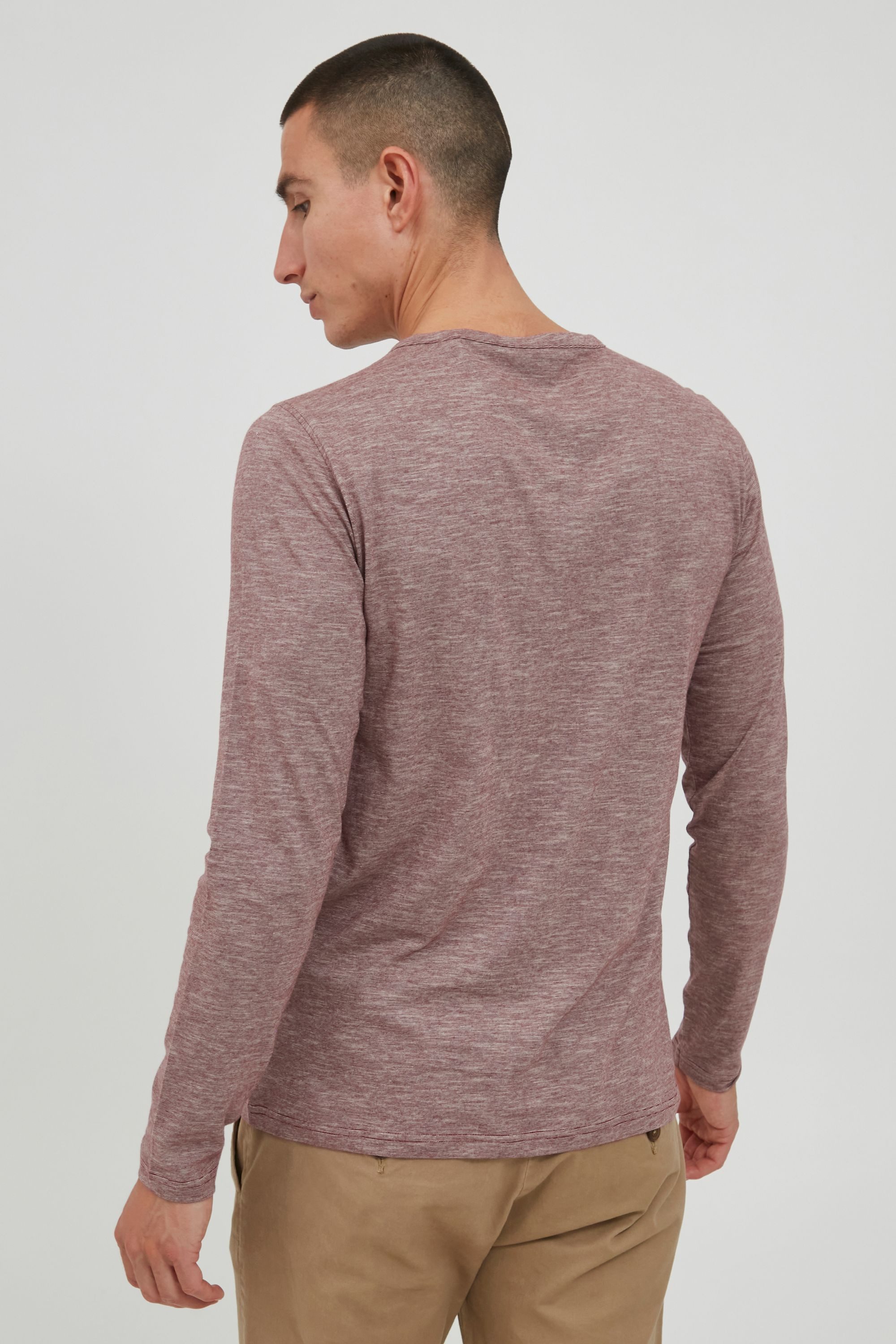 11 Project Longsleeve PRTumelo Longsleeve mit Grandad-Ausschnitt