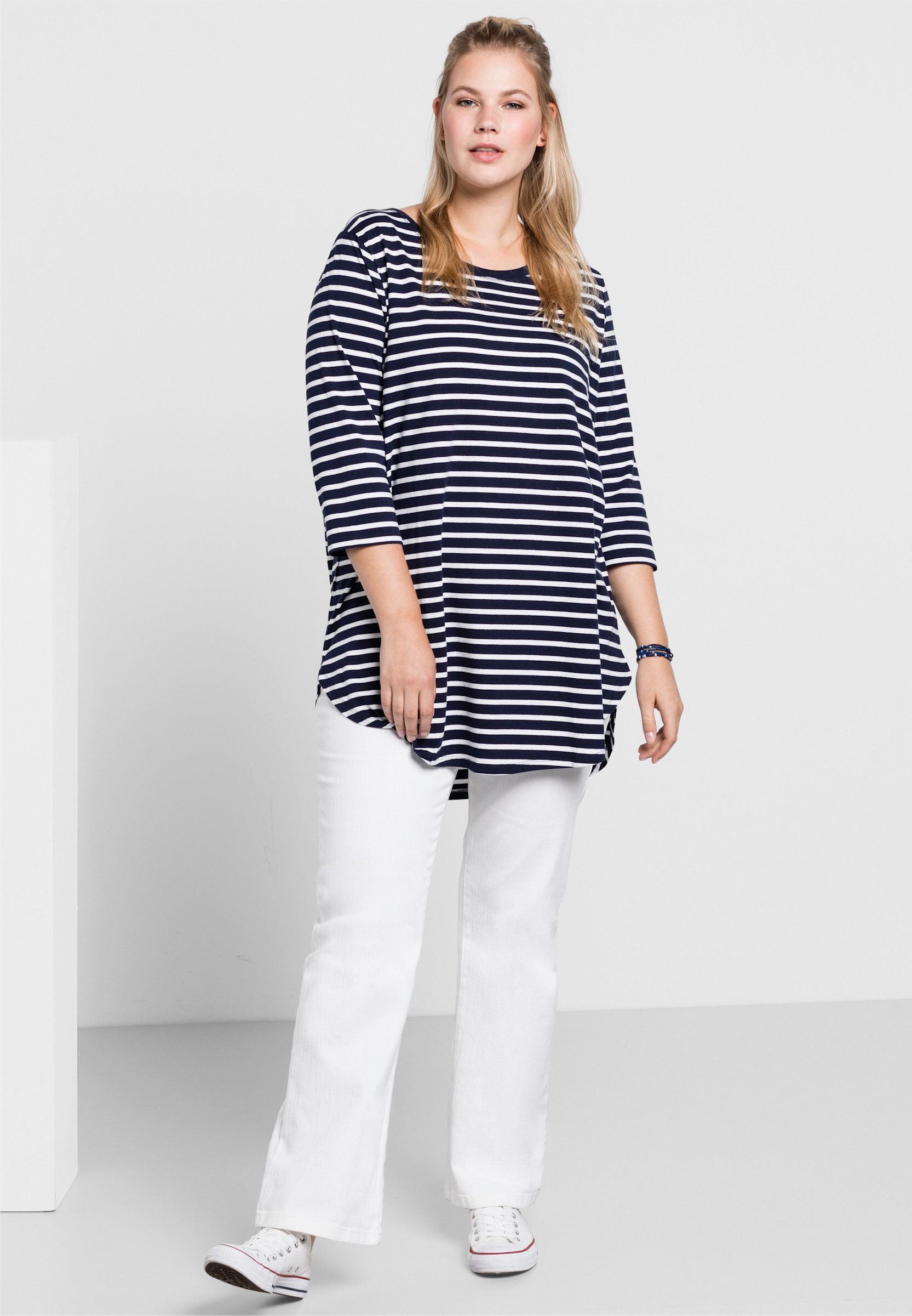 Sheego Bequeme Jeans Bootcut-Jeans . in 5-Pocket-Form, mit Used-Effekten günstig online kaufen