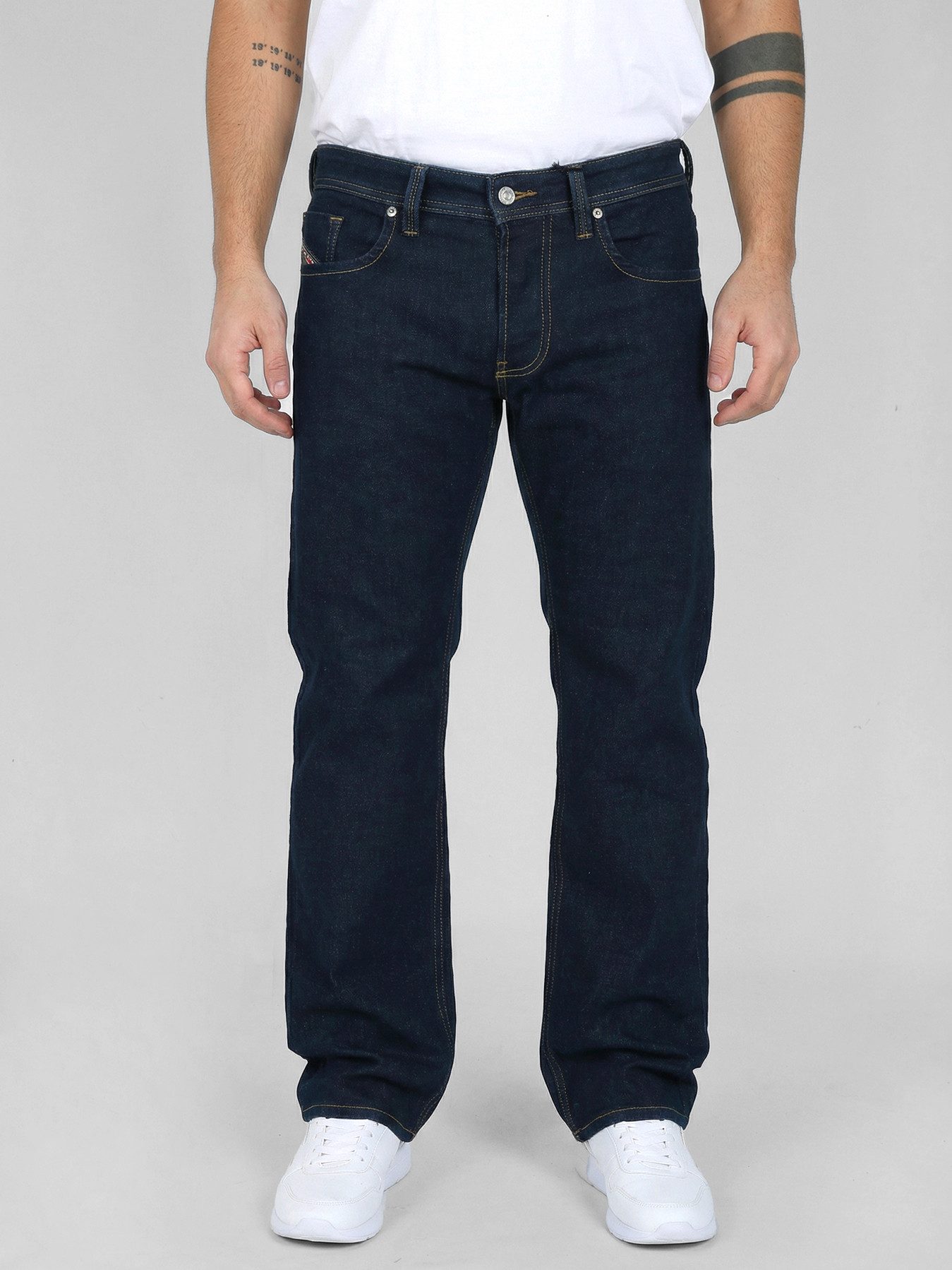 Diesel Straight-Jeans Leicht & Weich - MARKEE RE019 Regular Fit, leicht tiefer sitzende Leibhöhe
