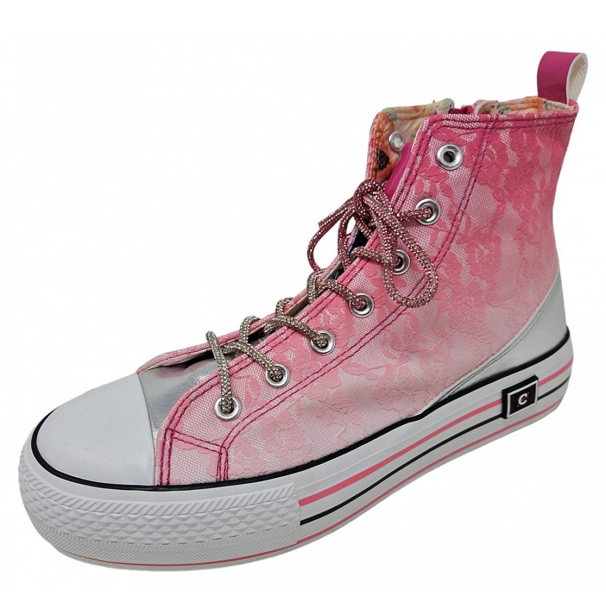 Schnürschuh