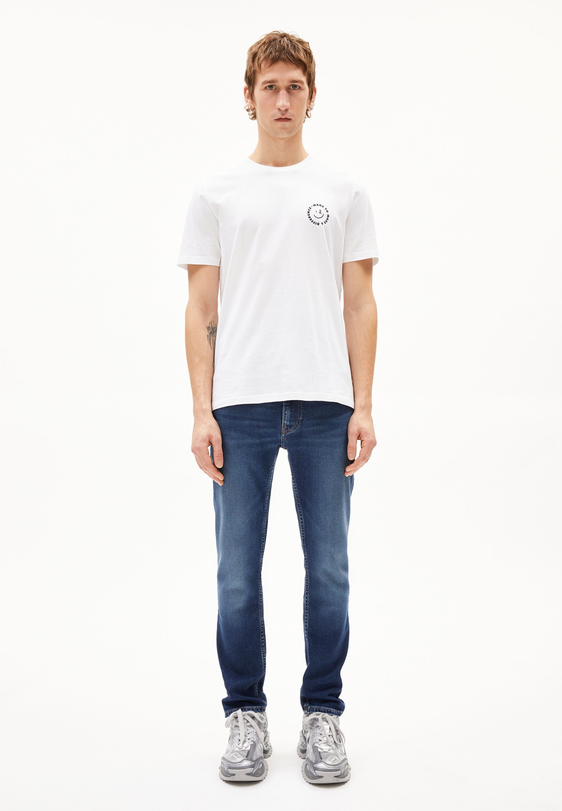 Armedangels Slim-fit-Jeans IAAN Slim Jeans aus recyceltem Baumwoll-Mix (Comfort-Stretch) Mid waist