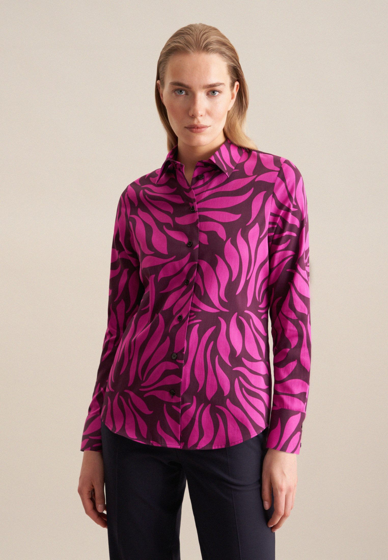 Hemdbluse Schwarze Rose