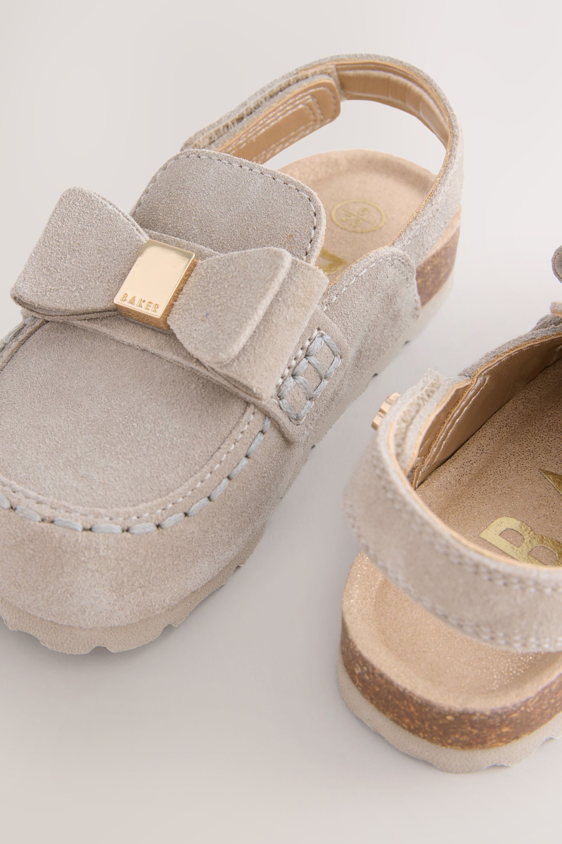 Baker by Ted Baker Baker by Ted Baker geblümte Mokassin-Clogs Pantolette (1-tlg)