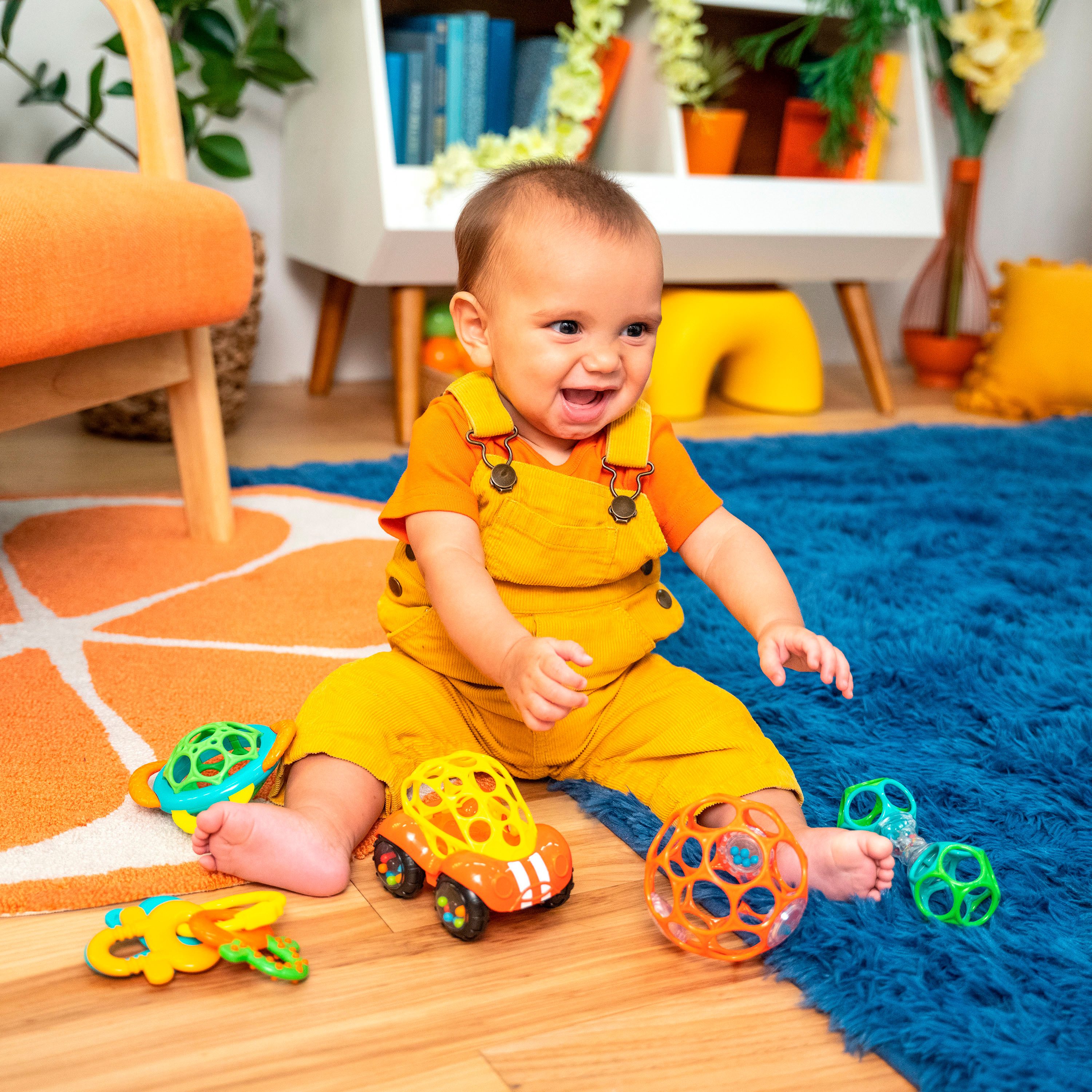 Bright Starts Greifspielzeug Soothers & Shakers™ 5 Piece Gift Set (Set, 5-tlg)