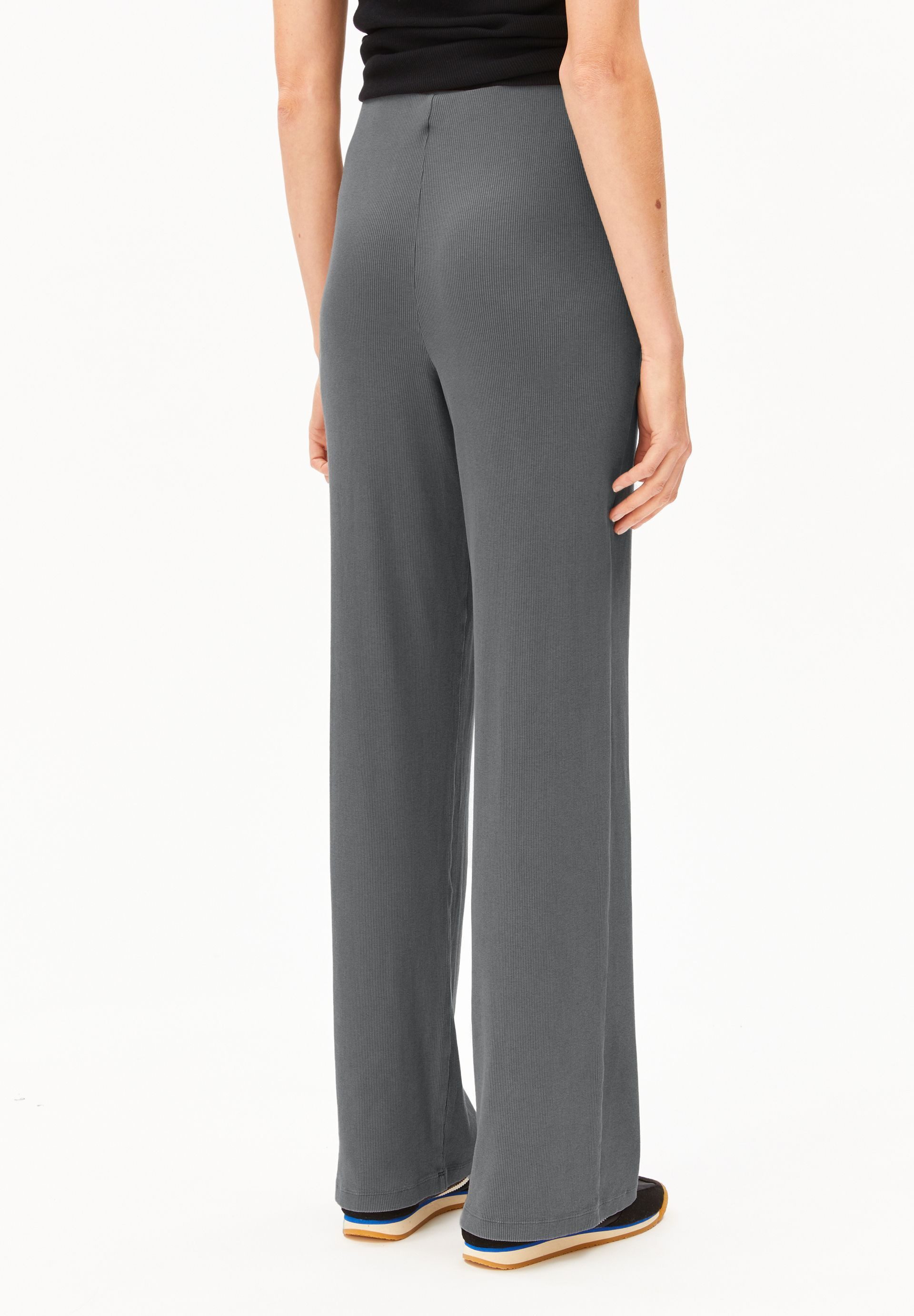 Armedangels Jerseyhose GMT DYE RIB Ripp-Jerseyhose aus Bio-Baumwoll Mix (Mid waist, Slim Fit) Ripphose aus Bio-Baumwoll Mix – Bild 4 von 5