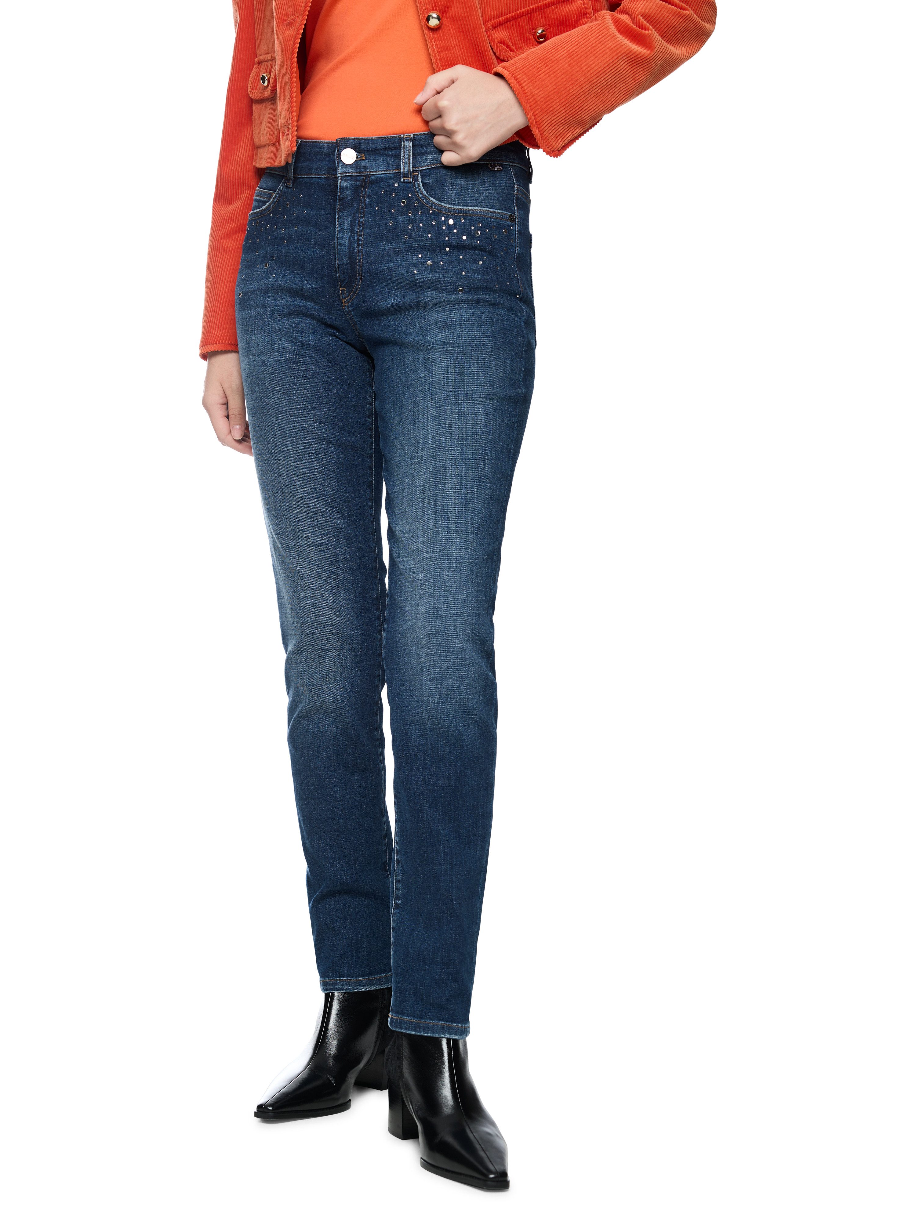 Marc Cain Slim-fit-Jeans Forest Walk Premium Damenmode Model SILEA im Slim Fit