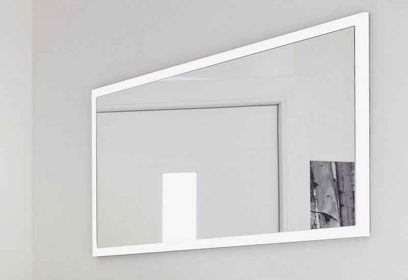 möbelando Wandspiegel Magione, Moderner Spiegel, Trägerplatte aus Spanplatte in Weiß Hochglanz. Breite 120 cm, Höhe 60 cm, Tiefe 2 cm