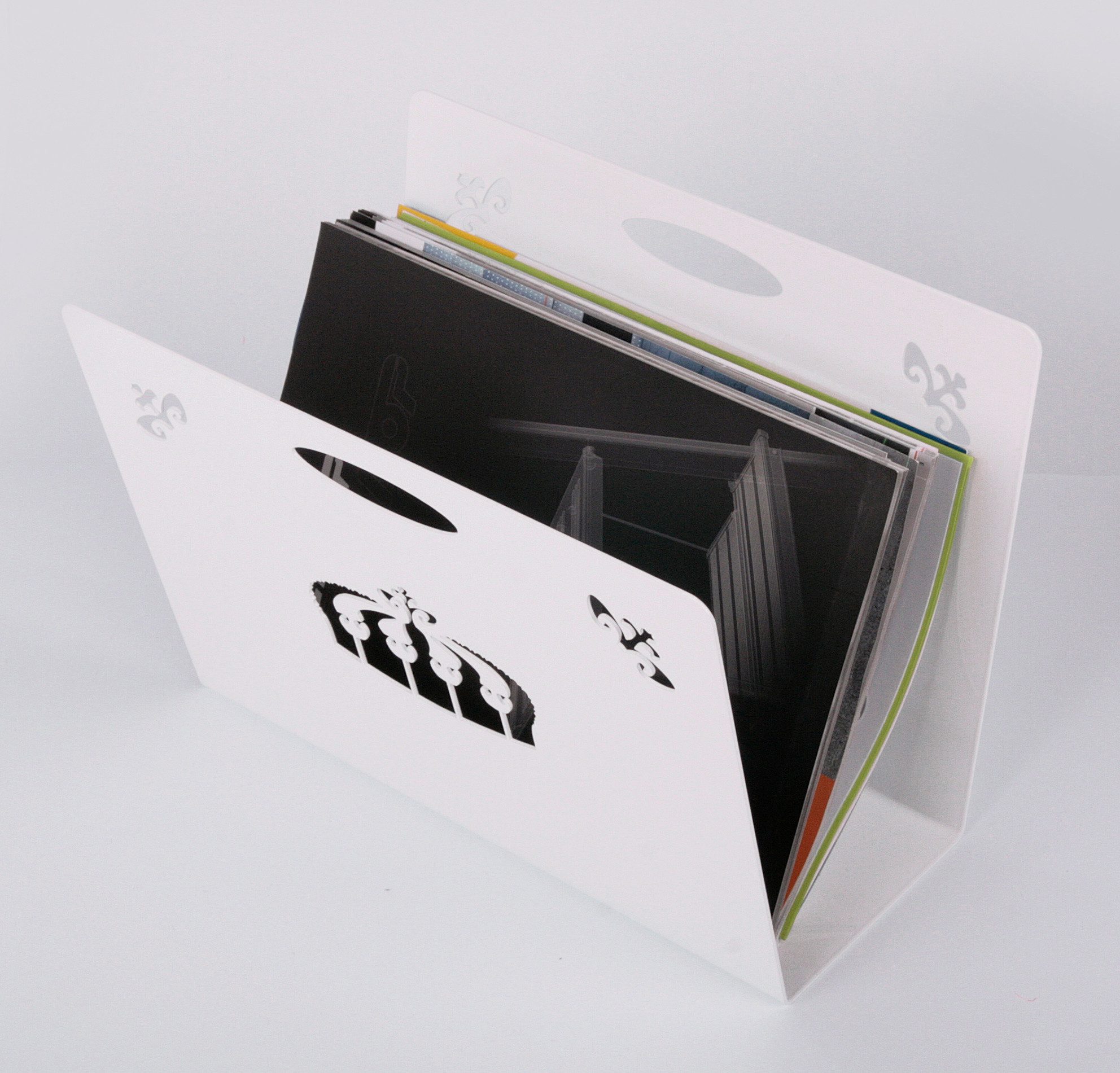 Szagato Журнальная стойка Журнальная стойка SZAGATO Made in Germany Zeitschriftenständer Metall (1 St)