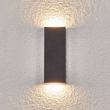 Lucande LED Außen-Wandleuchte Corda, LED-Leuchtmittel fest verbaut, warmweiß, Modern, Aluminiumdruckguss, Kunststoff, dunkelgrau, weiß, 2 flammig