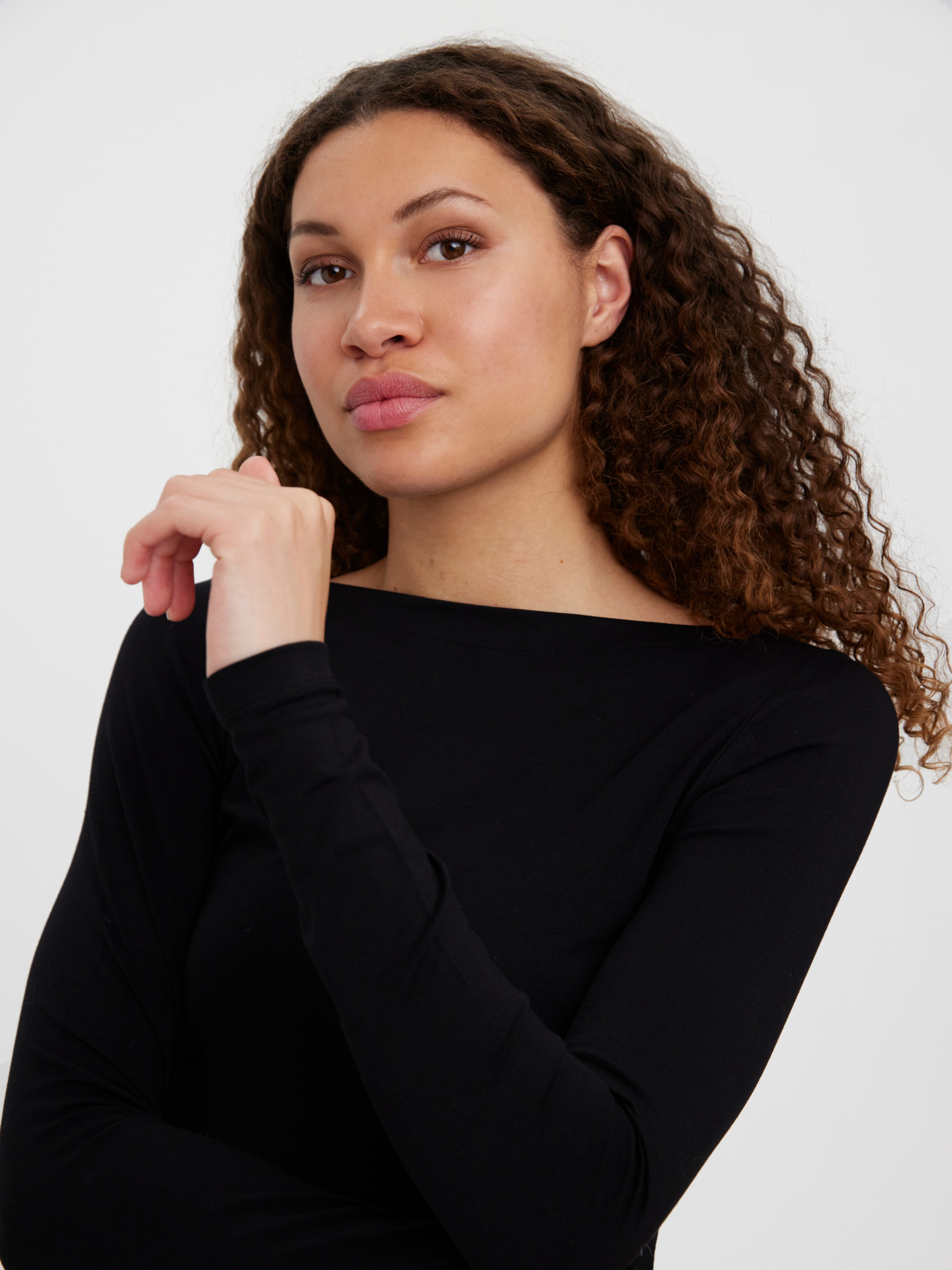 Vero Moda Langarmshirt VMPANDA MODAL L/S TOP JRS NOOS Baumwollmischung, slim fit
