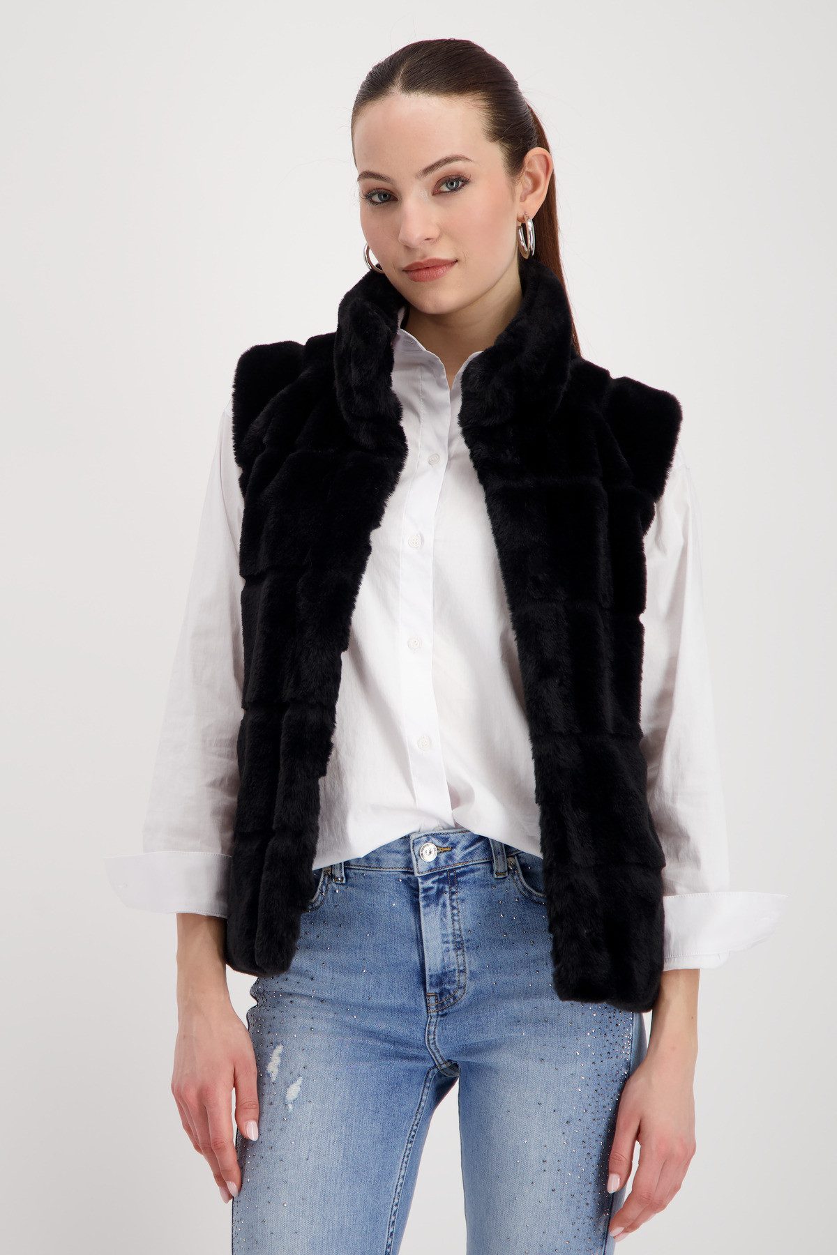 Monari Fellimitatweste Weste Basic fake fur Mit Rundhalsausschnitt mit Steh günstig online kaufen