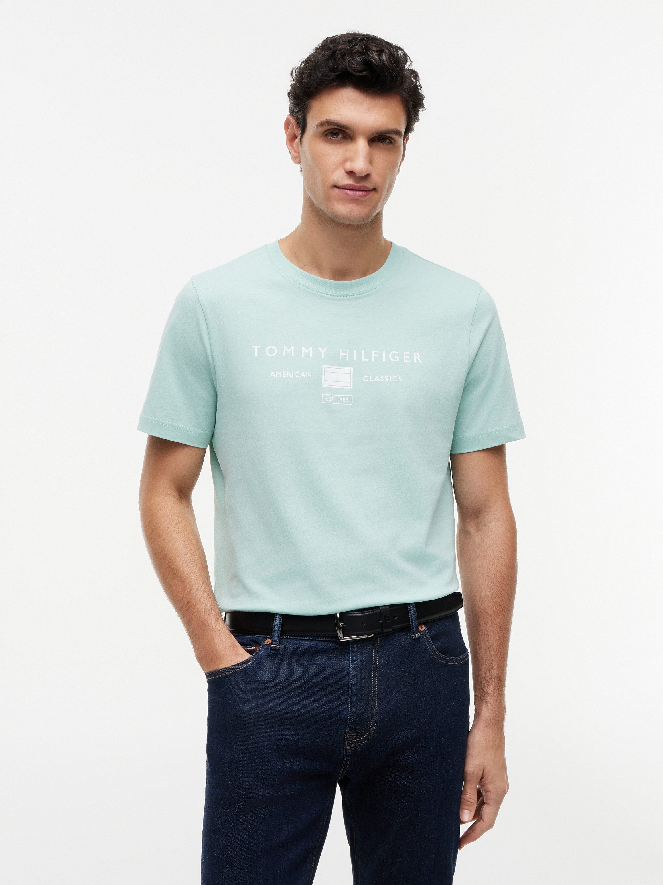 Tommy Hilfiger T-Shirt BRAND LOVE MONO STACK aus Jersey mit Logo