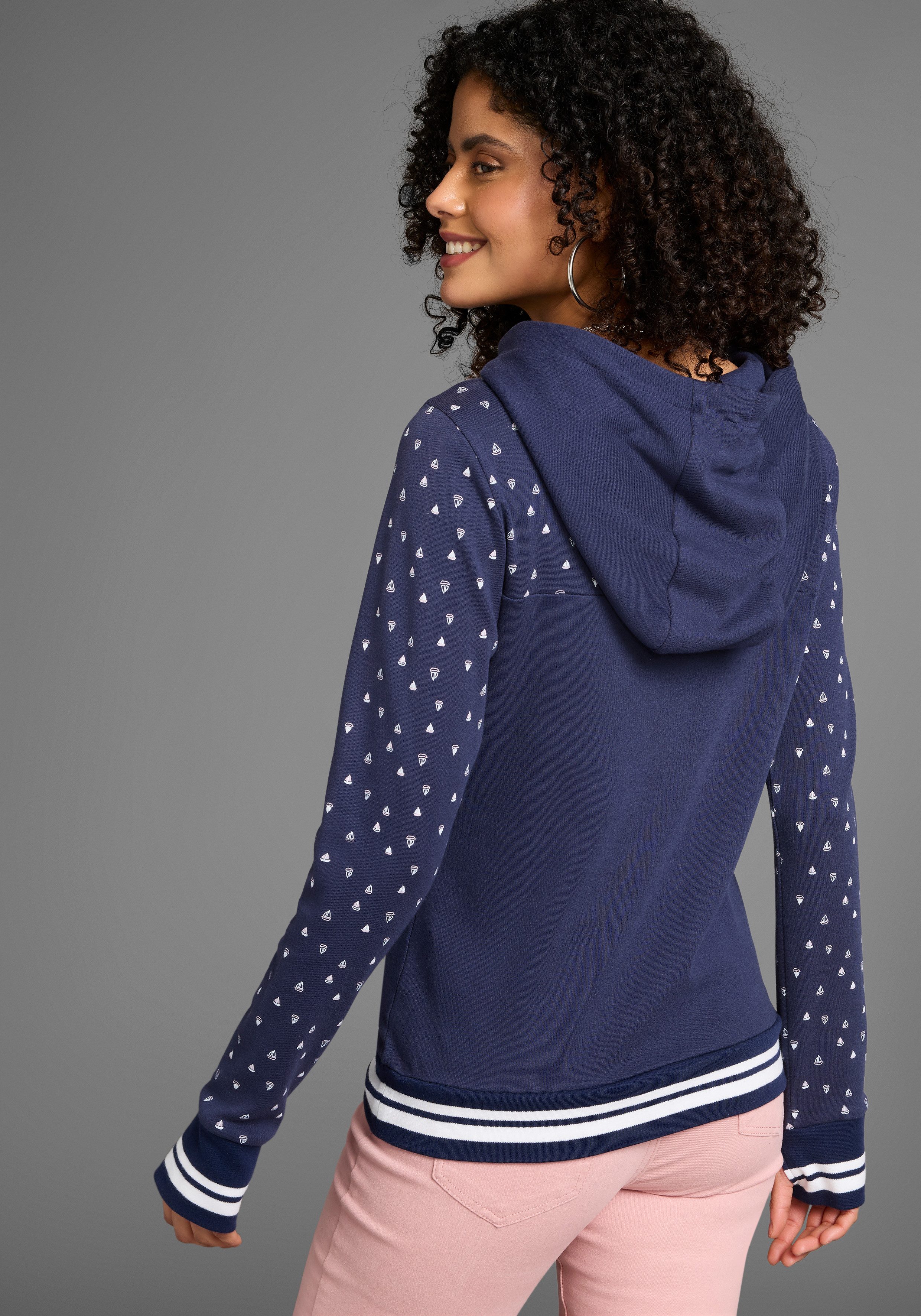 KangaROOS Hoodie Langarm, figurbetonter Schnitt, aus günstig online kaufen