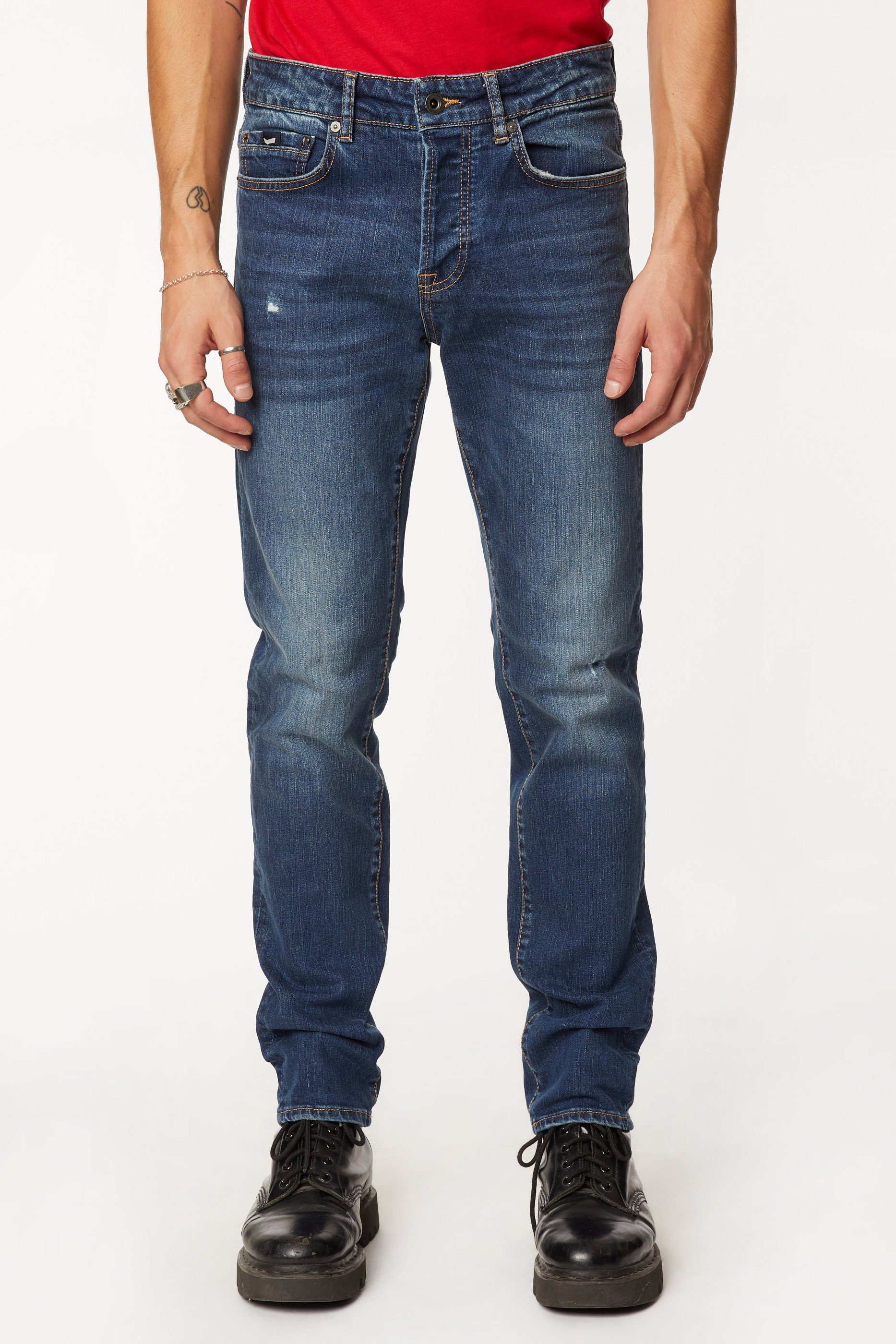 GAS Slim-fit-Jeans ANDERS mit Super-Bleached-Waschung