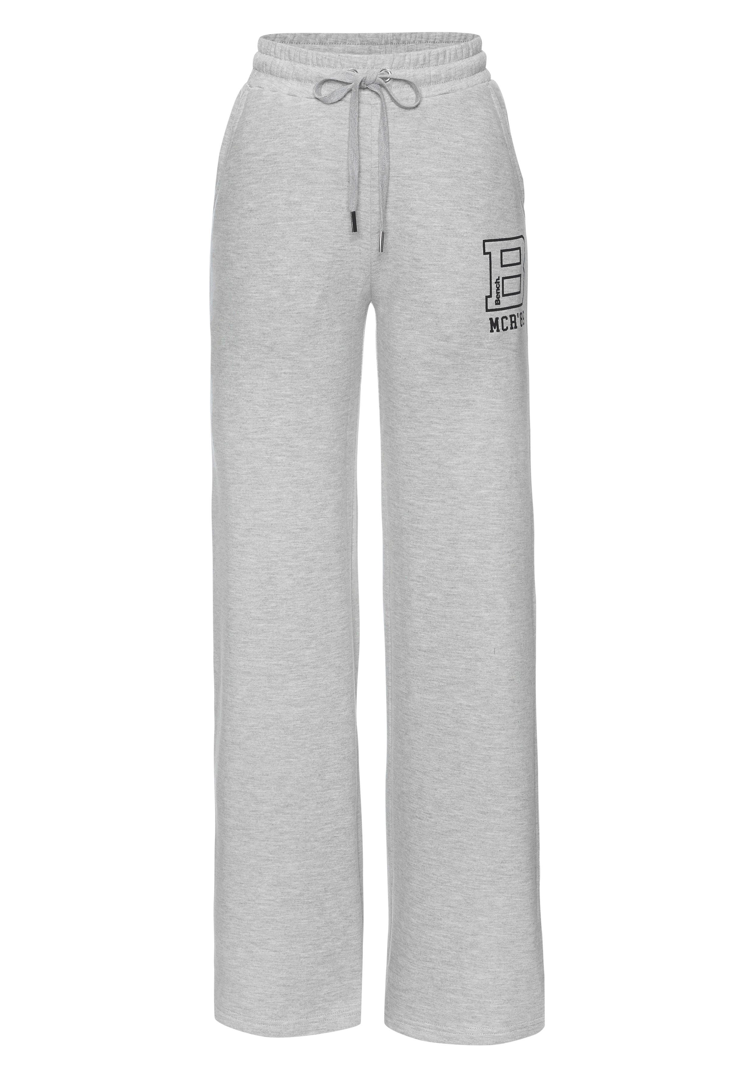 Bench. Loungewear Jogginghose extra weit, innen leicht angeraut, Loungewear