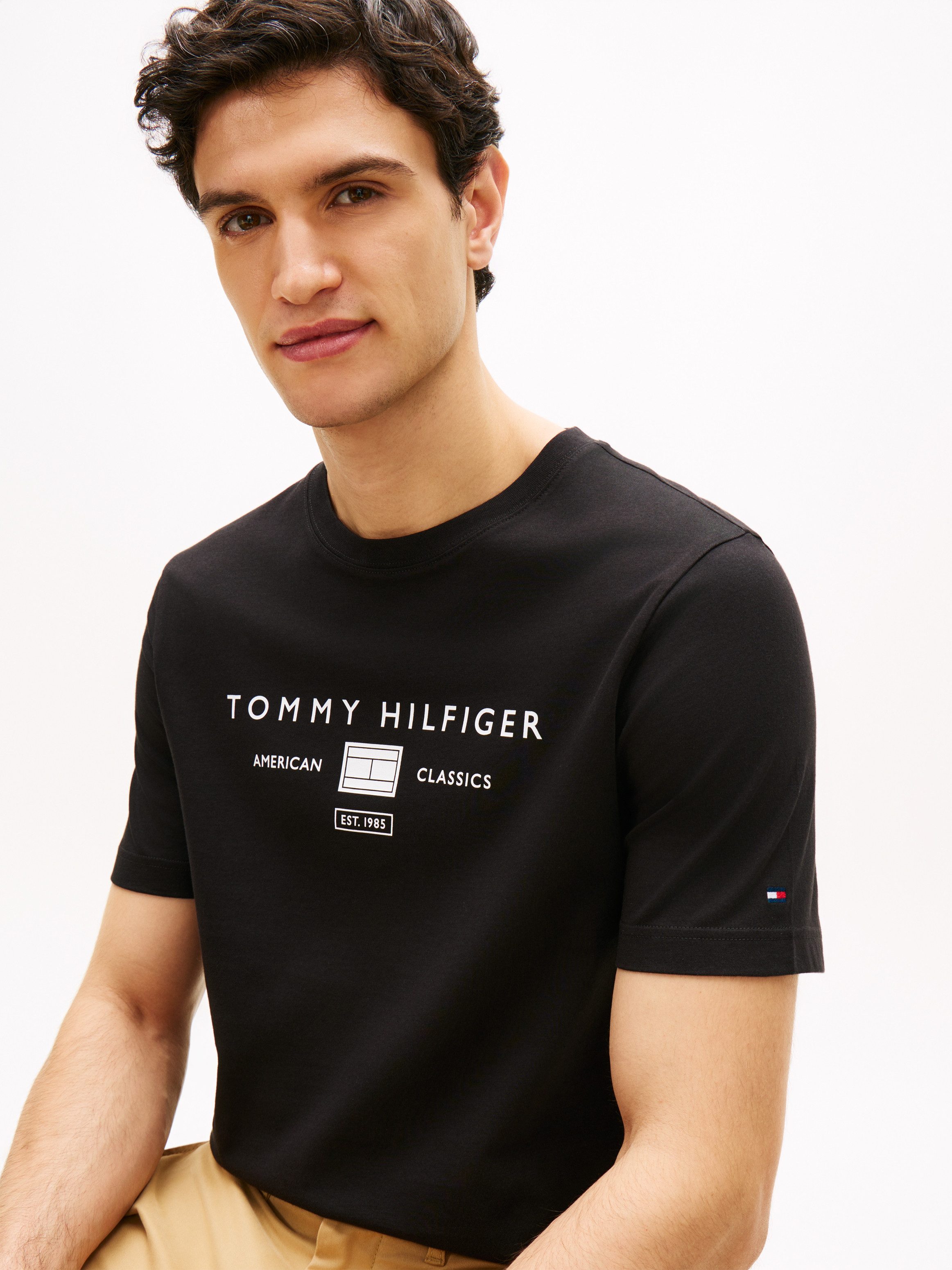 Tommy Hilfiger T-Shirt BRAND LOVE MONO STACK aus Jersey mit Logo