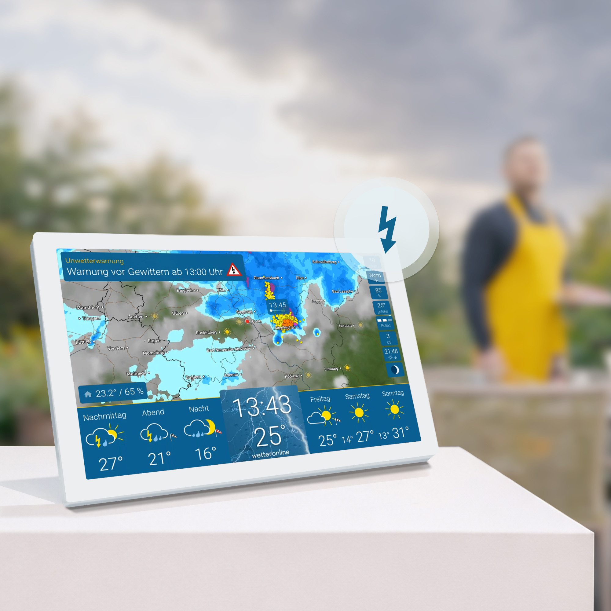 WetterOnline wetteronline home 4: Animiertes WetterRadar auf großem WetterDisplay Wetterstation (inkl. Netzteil, USB-Kabel und Schnellstart-Anleitung, neuen Radaransichten und Premium-Wetterdaten von WetterOnline)