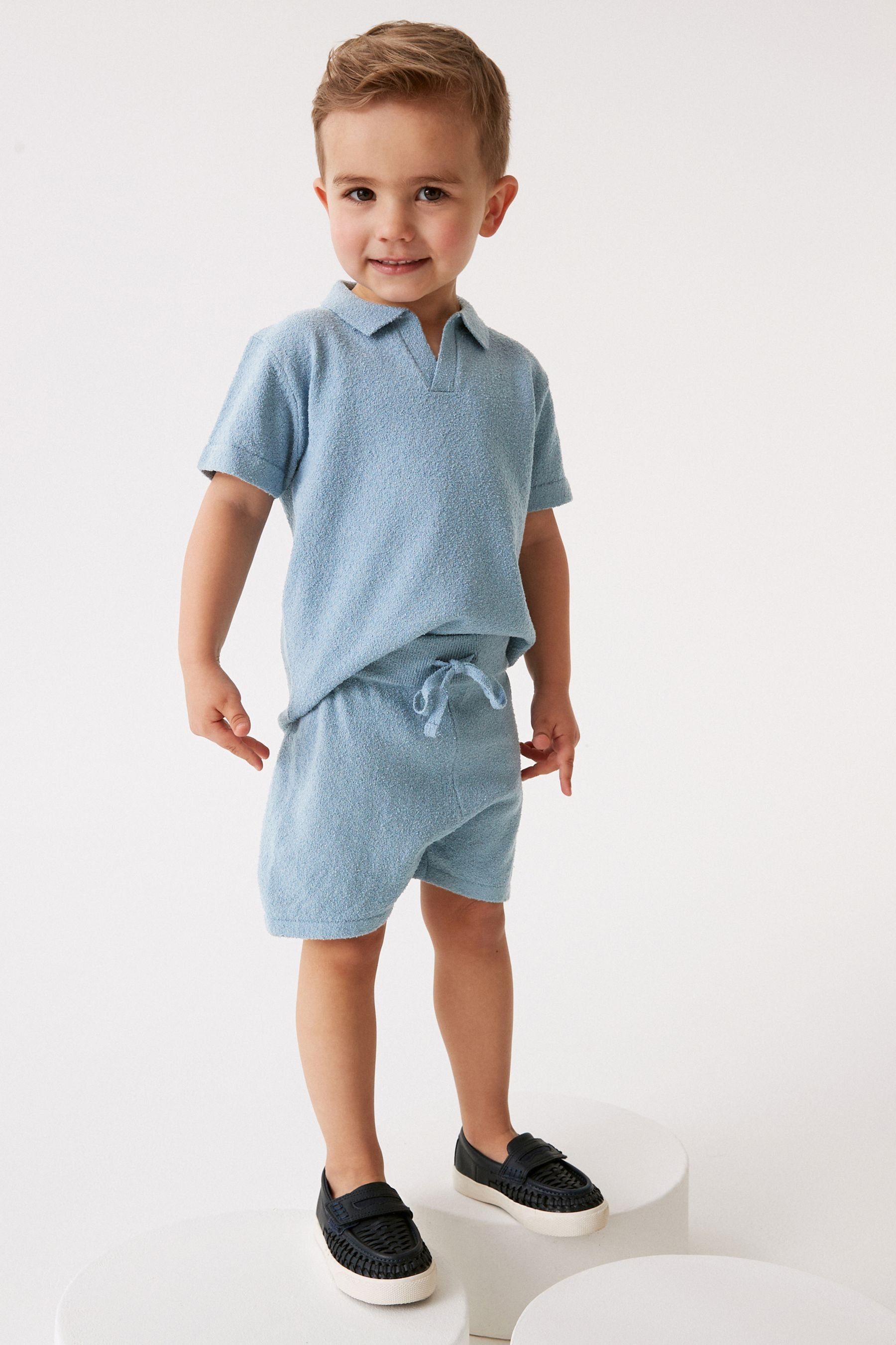 Blue T-Shirt und & aus Next Shorts T-Shirt Boucléstrick Set (2-tlg) im Shorts