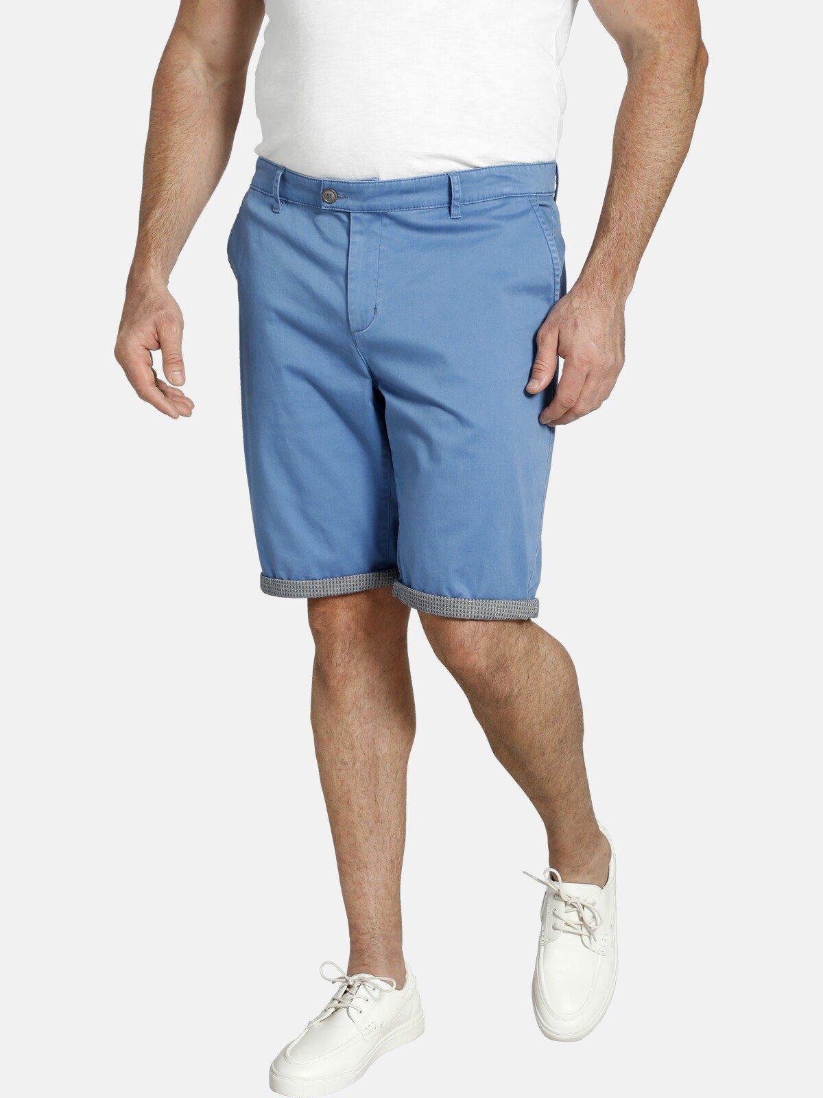 Charles Colby Bermudas BARON CIRK gemusterte Chambray-Details