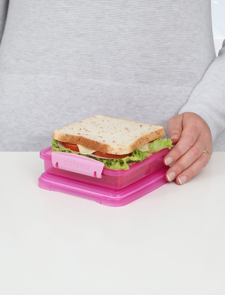 sistema Lunchbox Sistema 450ml Sandwich Box - Pink